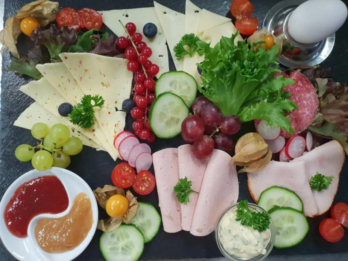 Breakfast in Hotel Vierseithof Luckenwalde