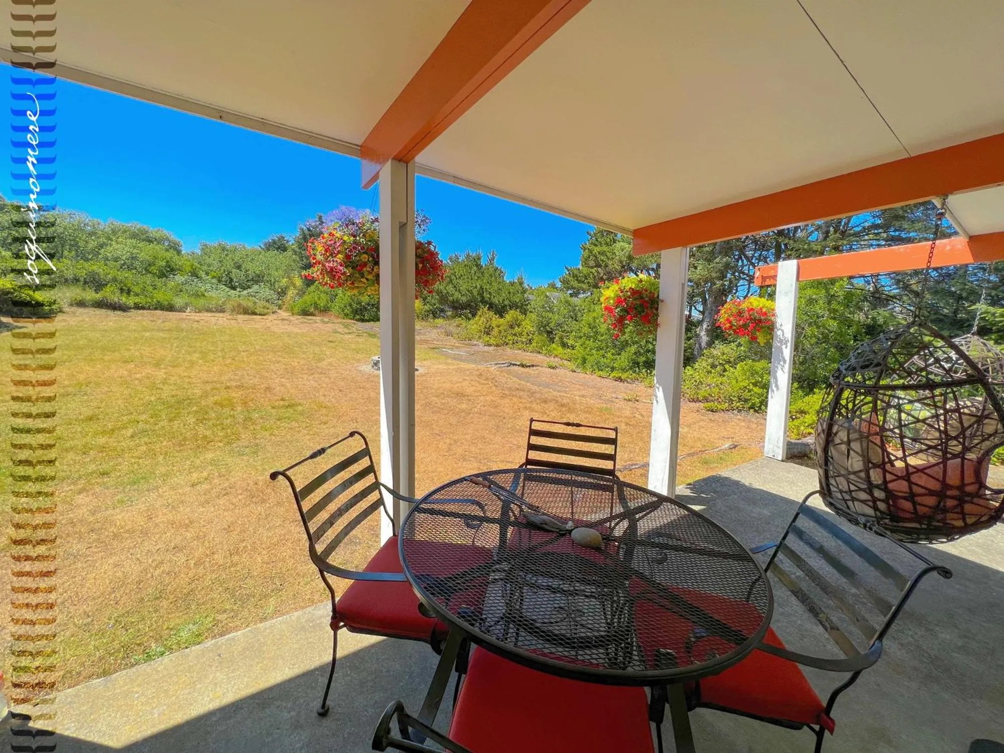 Tide Pool Cabin, a Soquinomere Private Hotel on the Dunes, Downtown Ocean Shores
