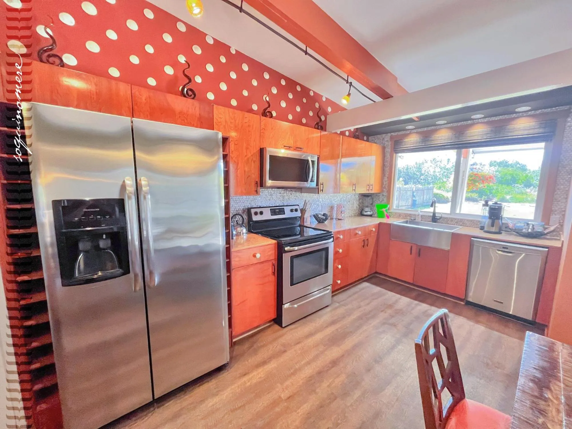 Tide Pool Cabin, a Soquinomere Private Hotel on the Dunes, Downtown Ocean Shores