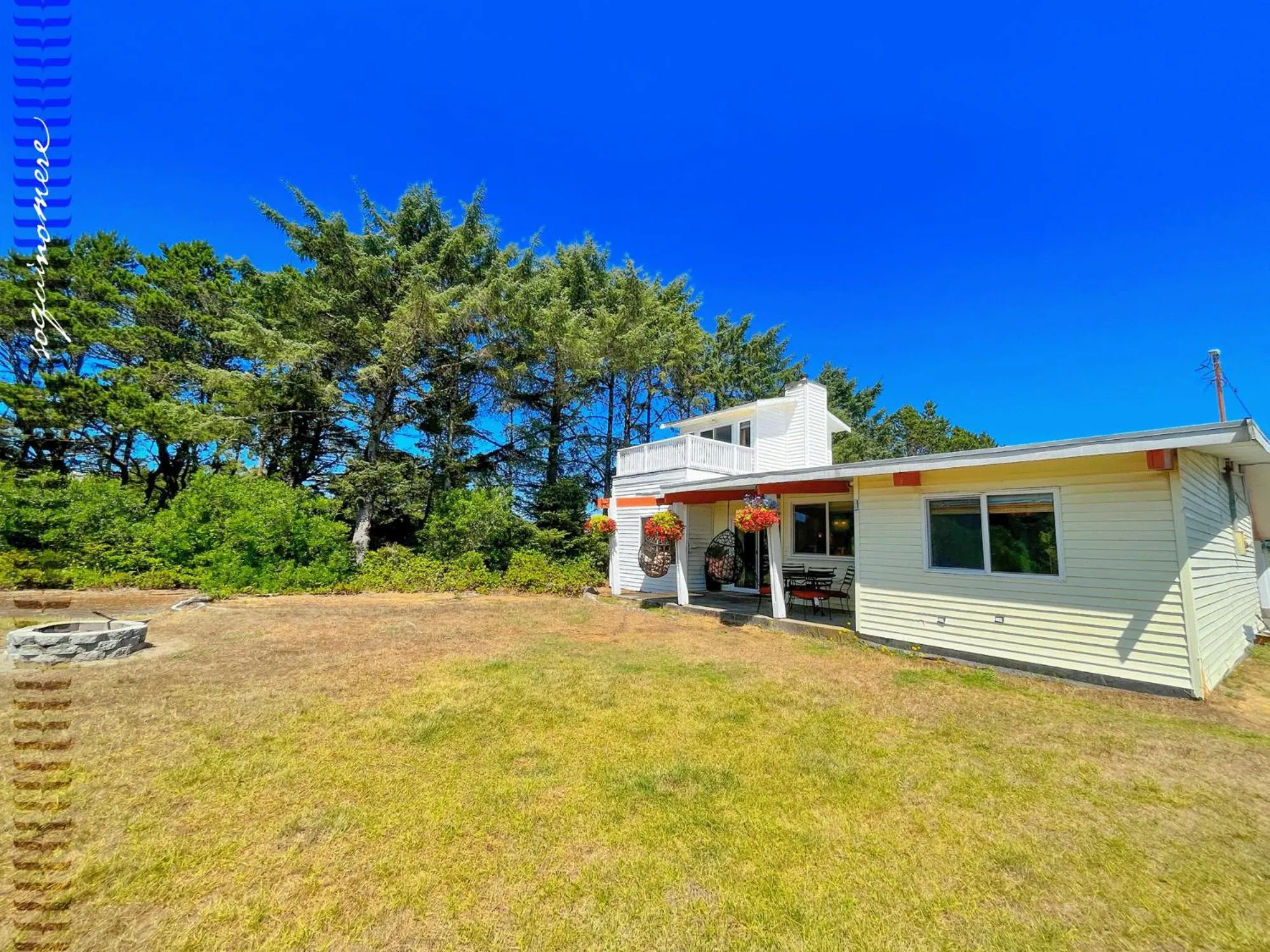 Tide Pool Cabin, a Soquinomere Private Hotel on the Dunes, Downtown Ocean Shores