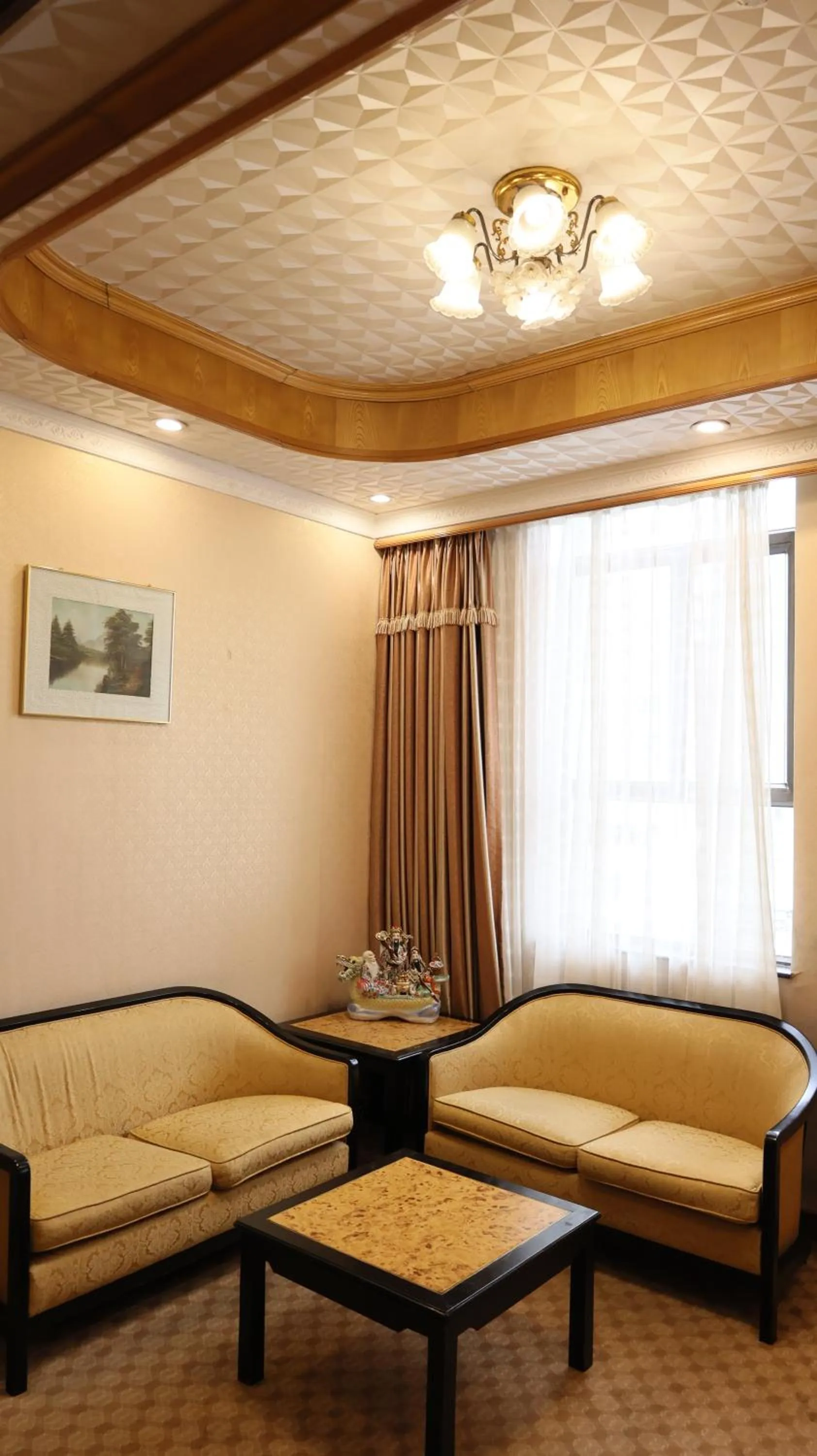 Living room in Guangzhou Aiqun Hotel - Canton Fair Free Shuttle Bus during Canton Fair period