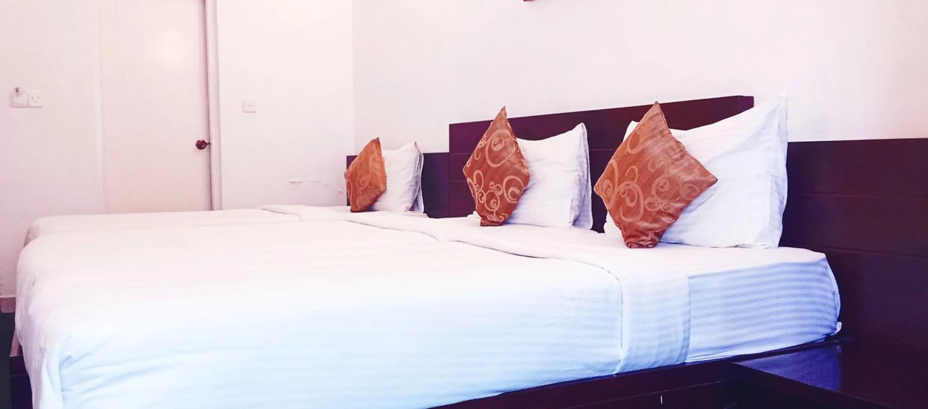 Bedroom, Bed in The Rock Hotel