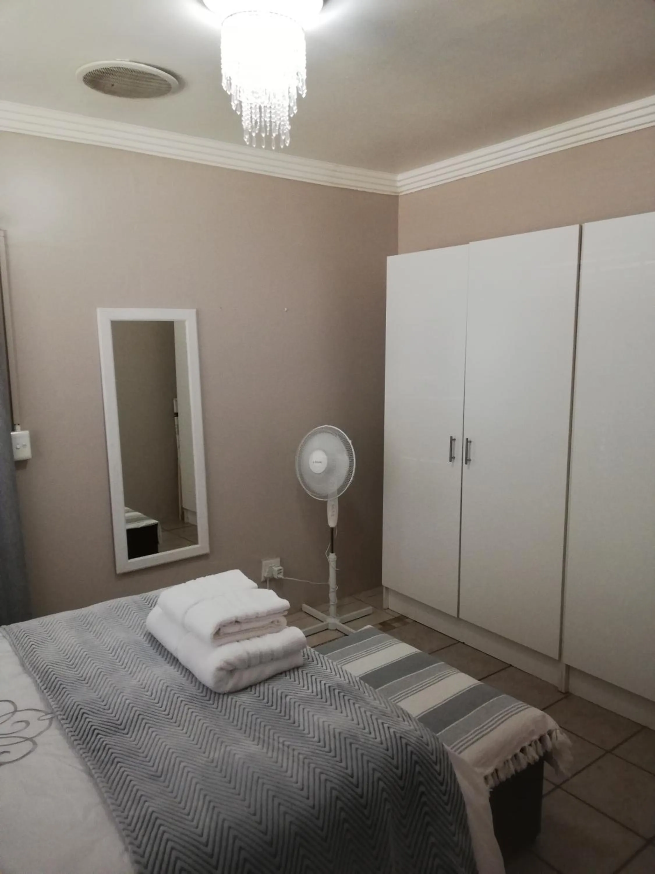 Garsfontein Bed and Breakfast