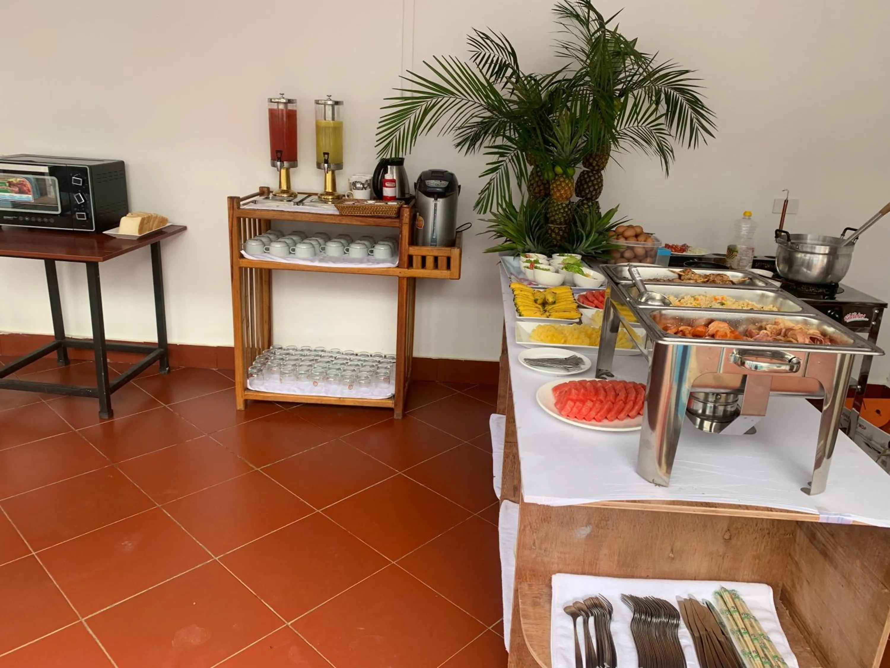 Buffet breakfast in Jasmine Vangvieng Hotel