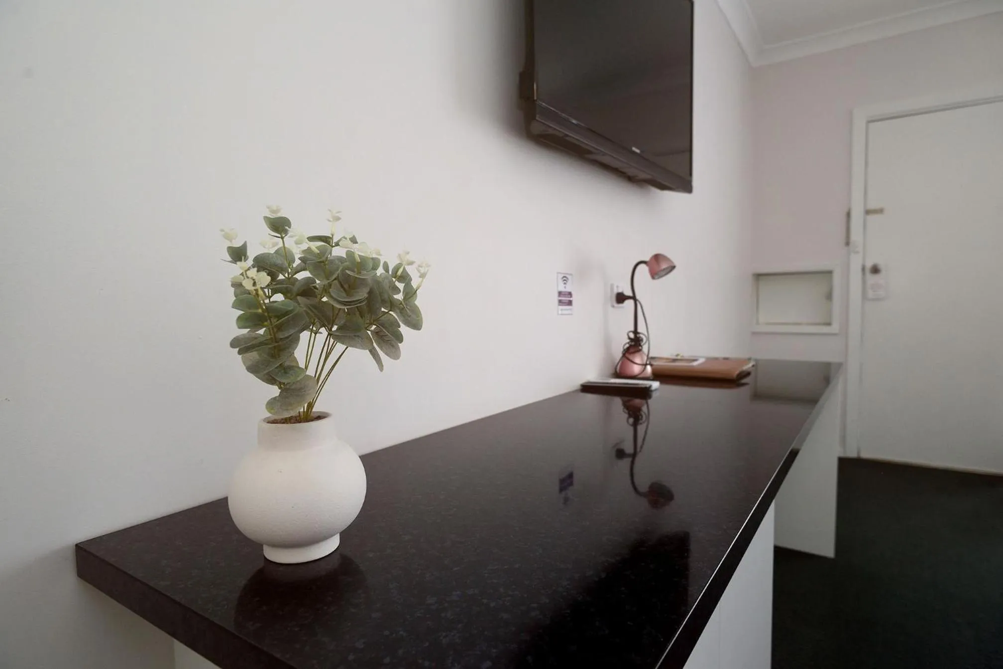 TV and multimedia in Glynlea Motel