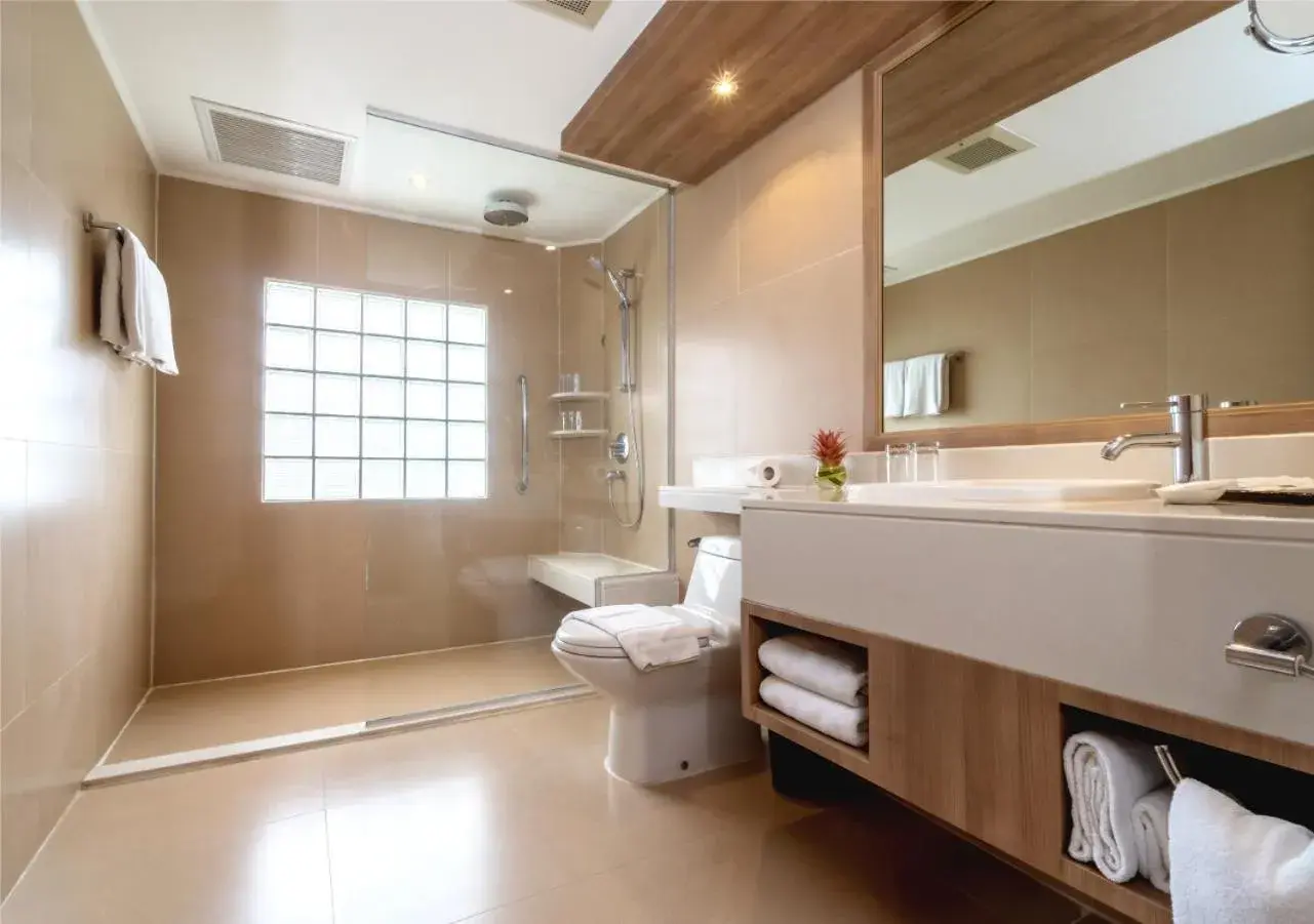 Junior Suite with Ocean View in Radisson Resort & Spa Hua Hin Junior Suite with Ocean View in Radisson Resort & Spa Hua Hin