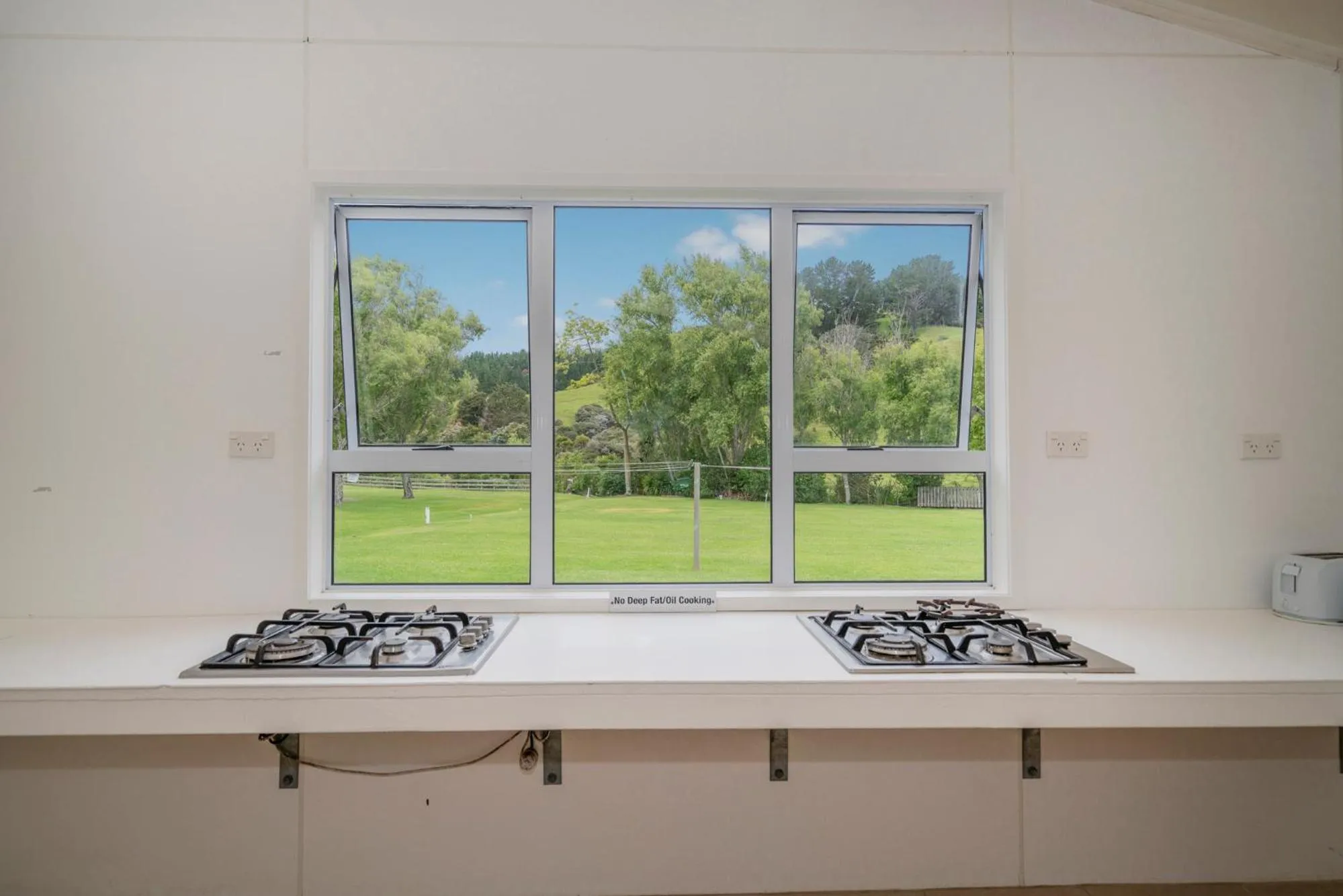 Coromandel Shelly Beach TOP 10 Holiday Park