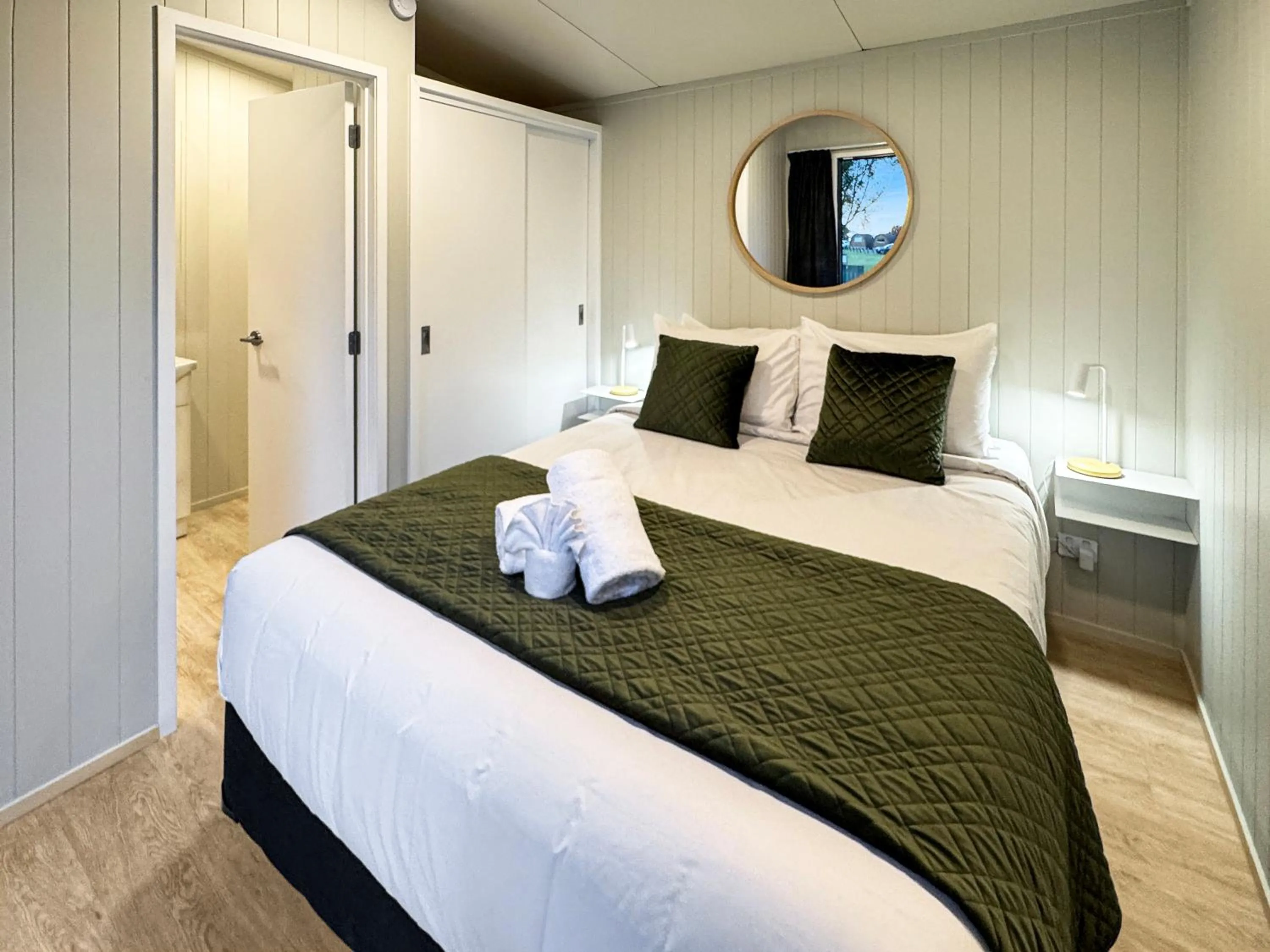 Bedroom, Bed in Coromandel Shelly Beach TOP 10 Holiday Park