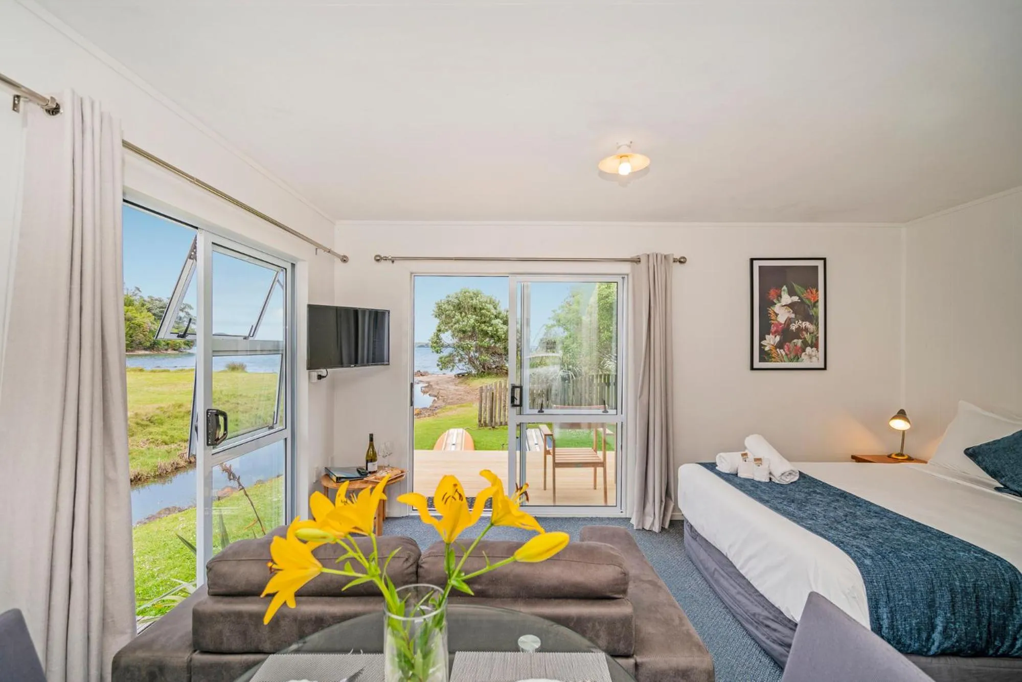 Bed in Coromandel Shelly Beach TOP 10 Holiday Park