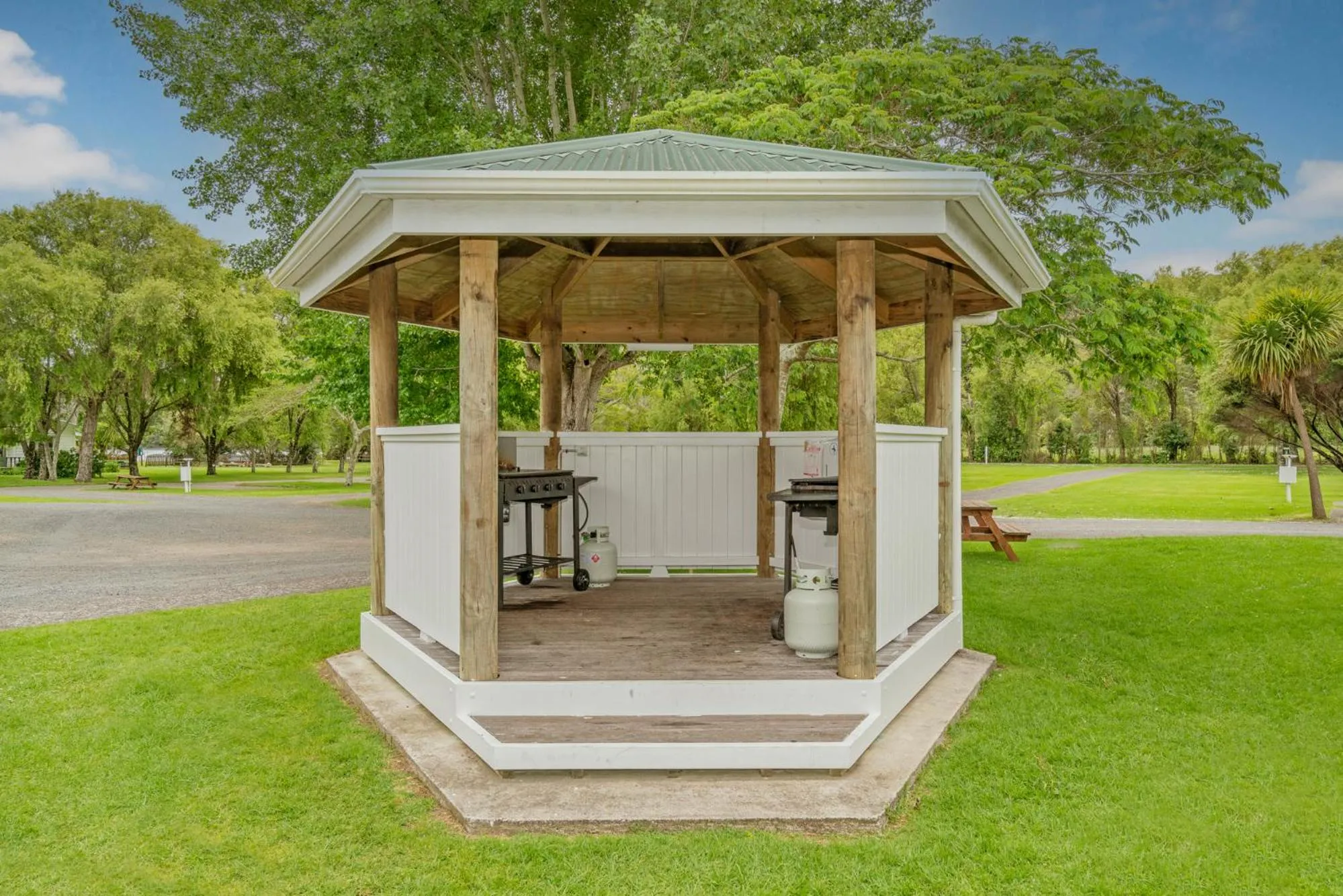 Coromandel Shelly Beach TOP 10 Holiday Park