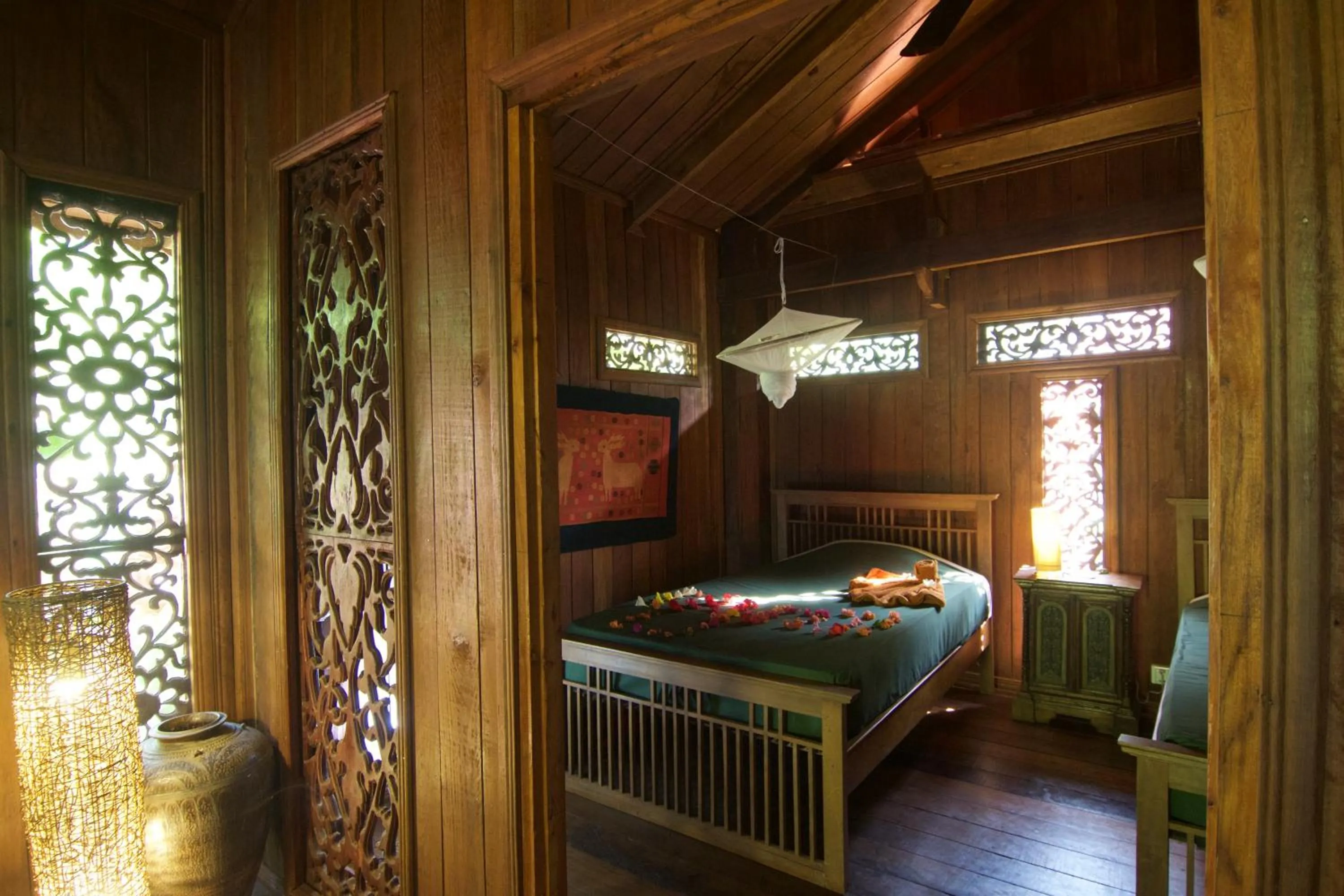 Bed in Soriyabori Resort
