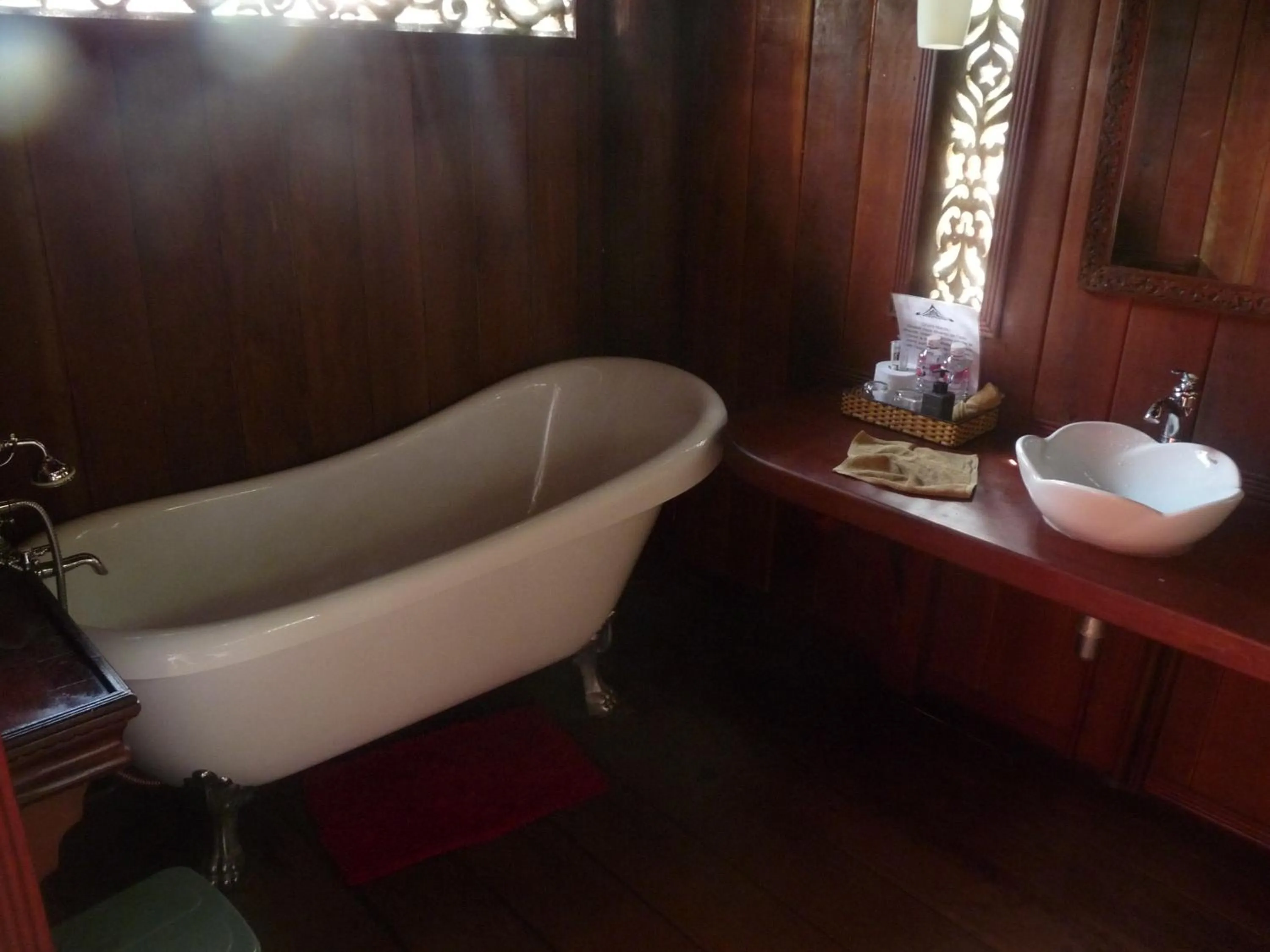 Bathroom in Soriyabori Resort