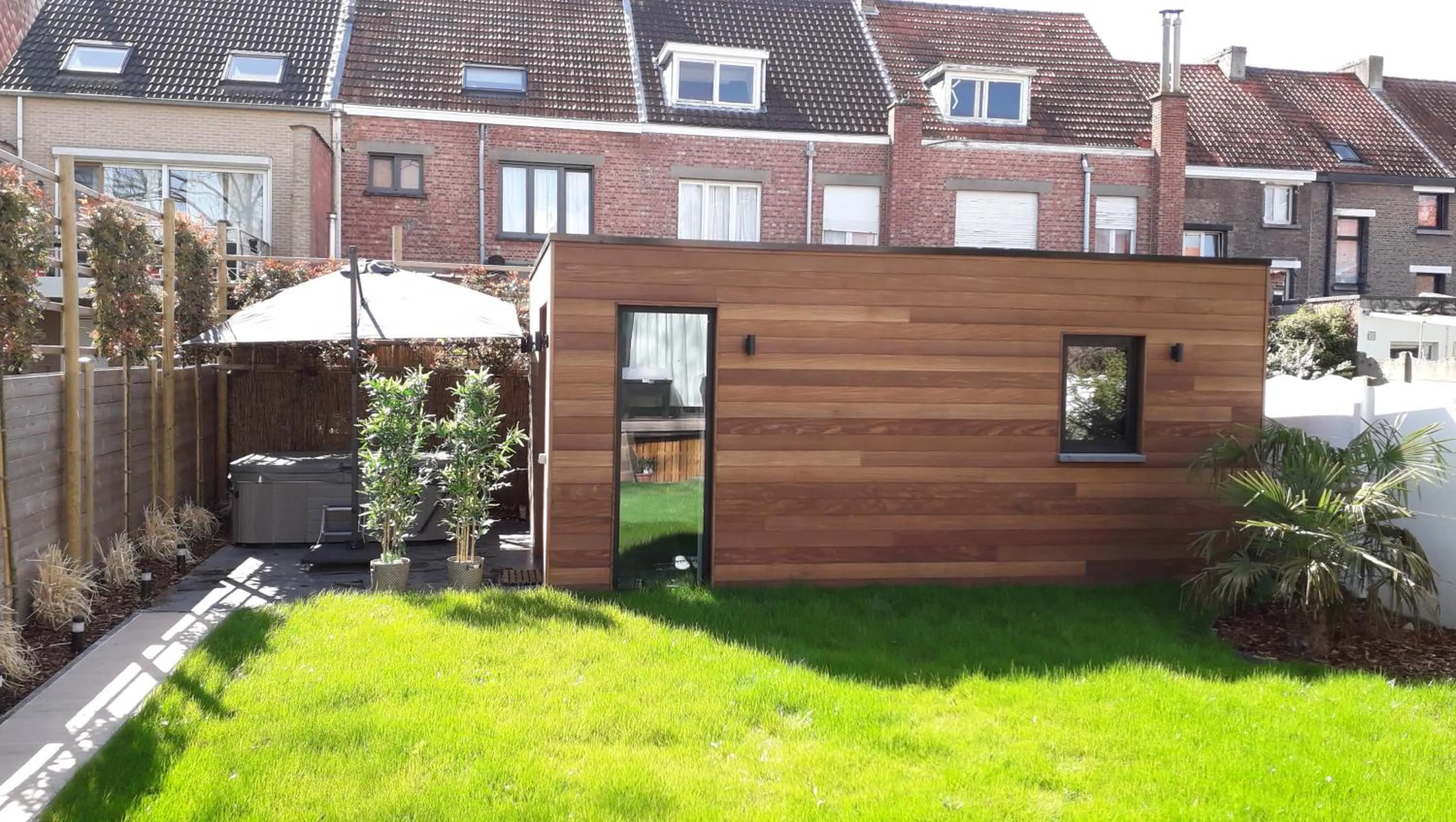 Hot Tub in B&B Alegría