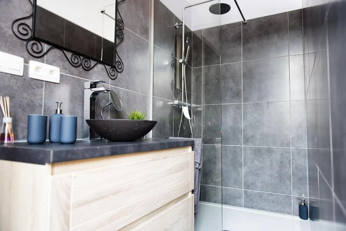 Shower in B&B Alegría