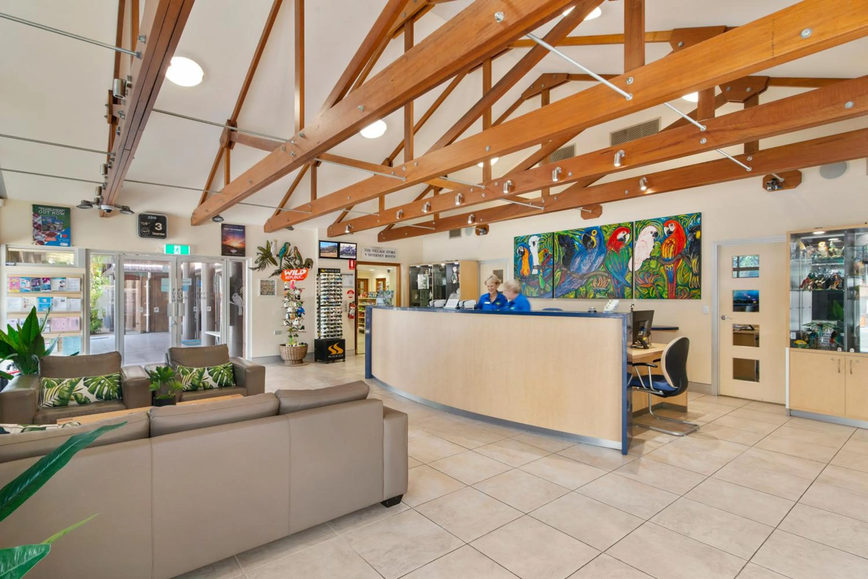 Lobby or reception in Ashmore Palms Holiday Village
