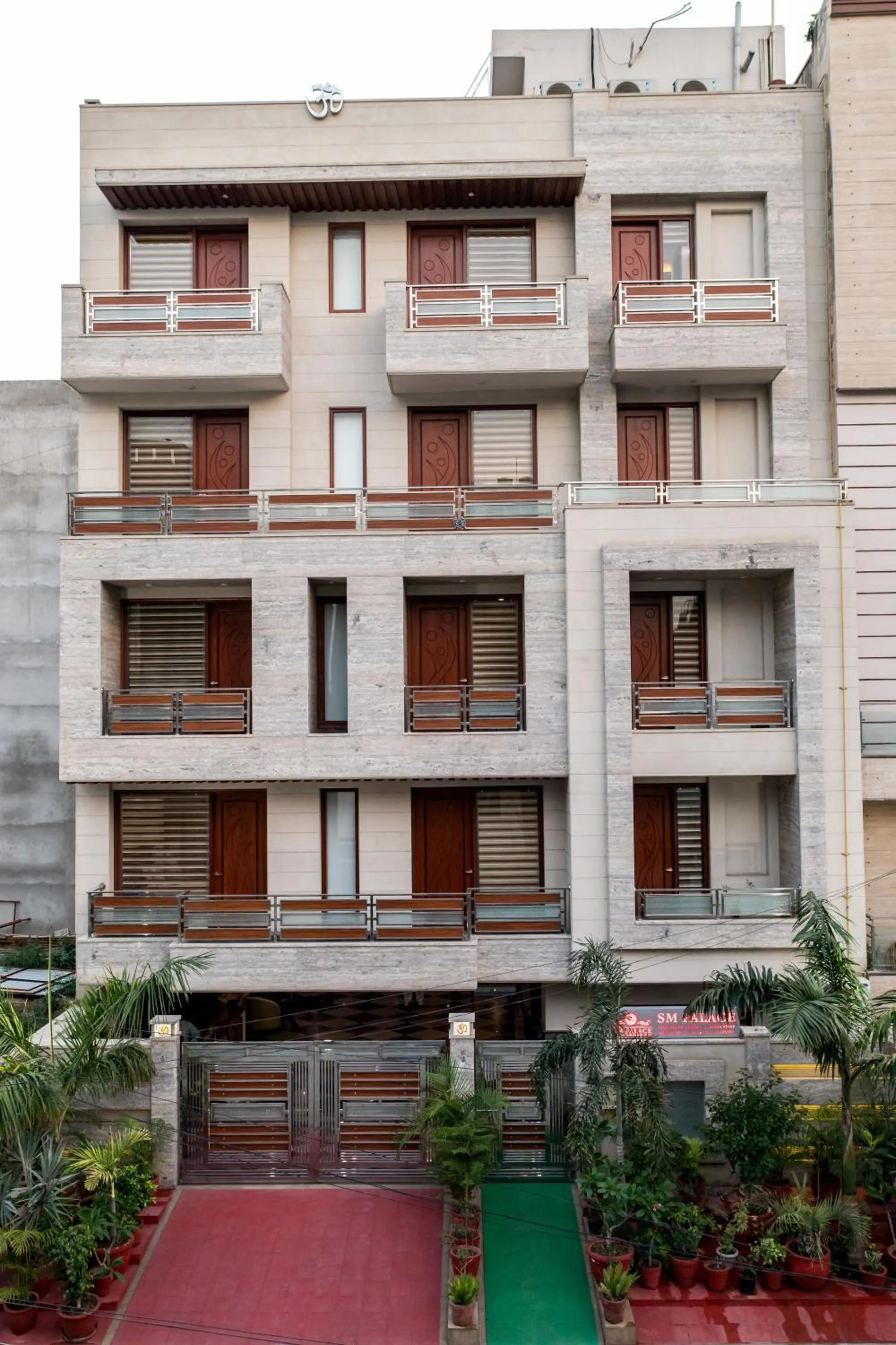 Property building in SM Palace (Near Apollo Hospital)