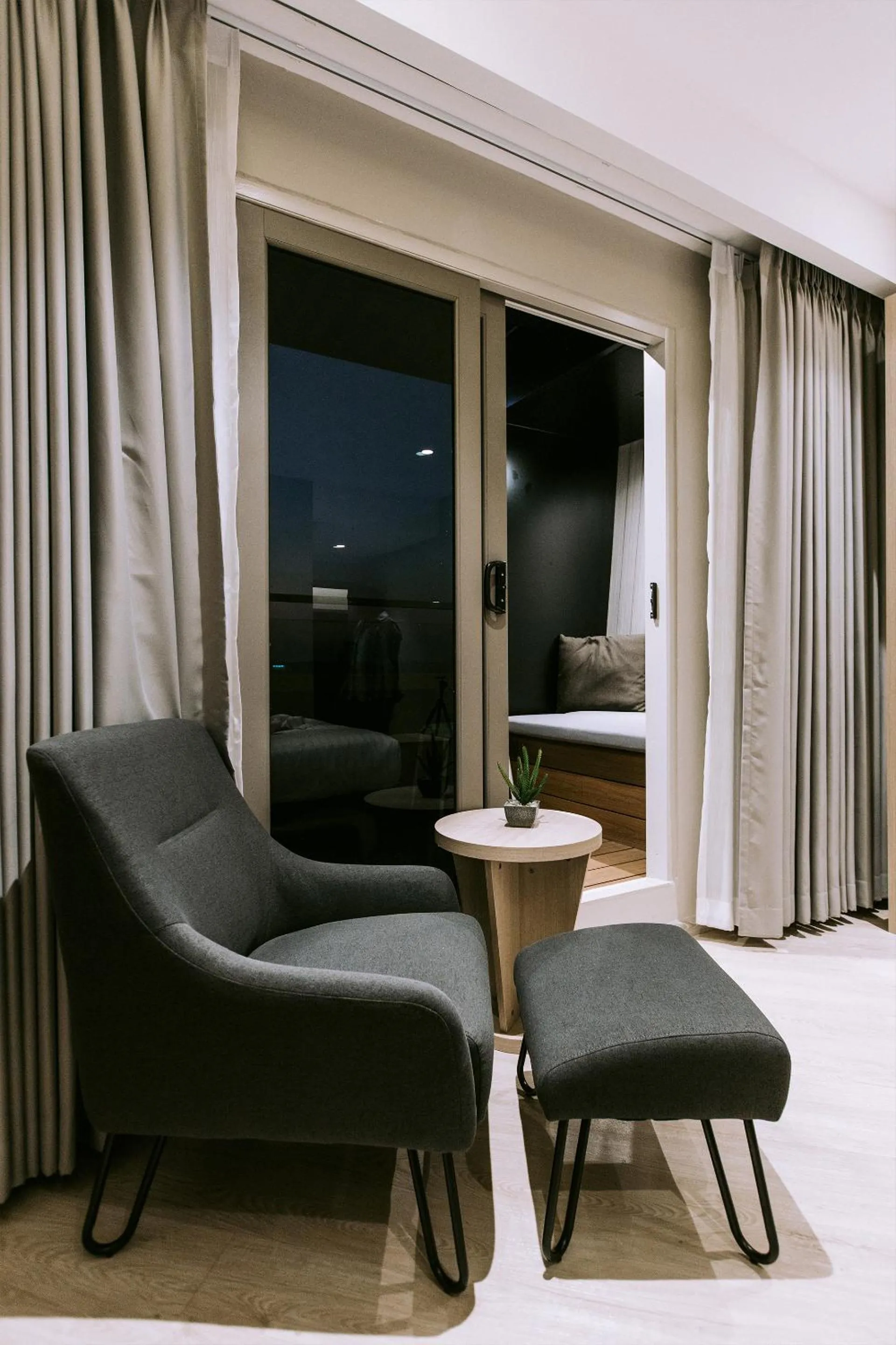 Seating area in The Rich Hotel