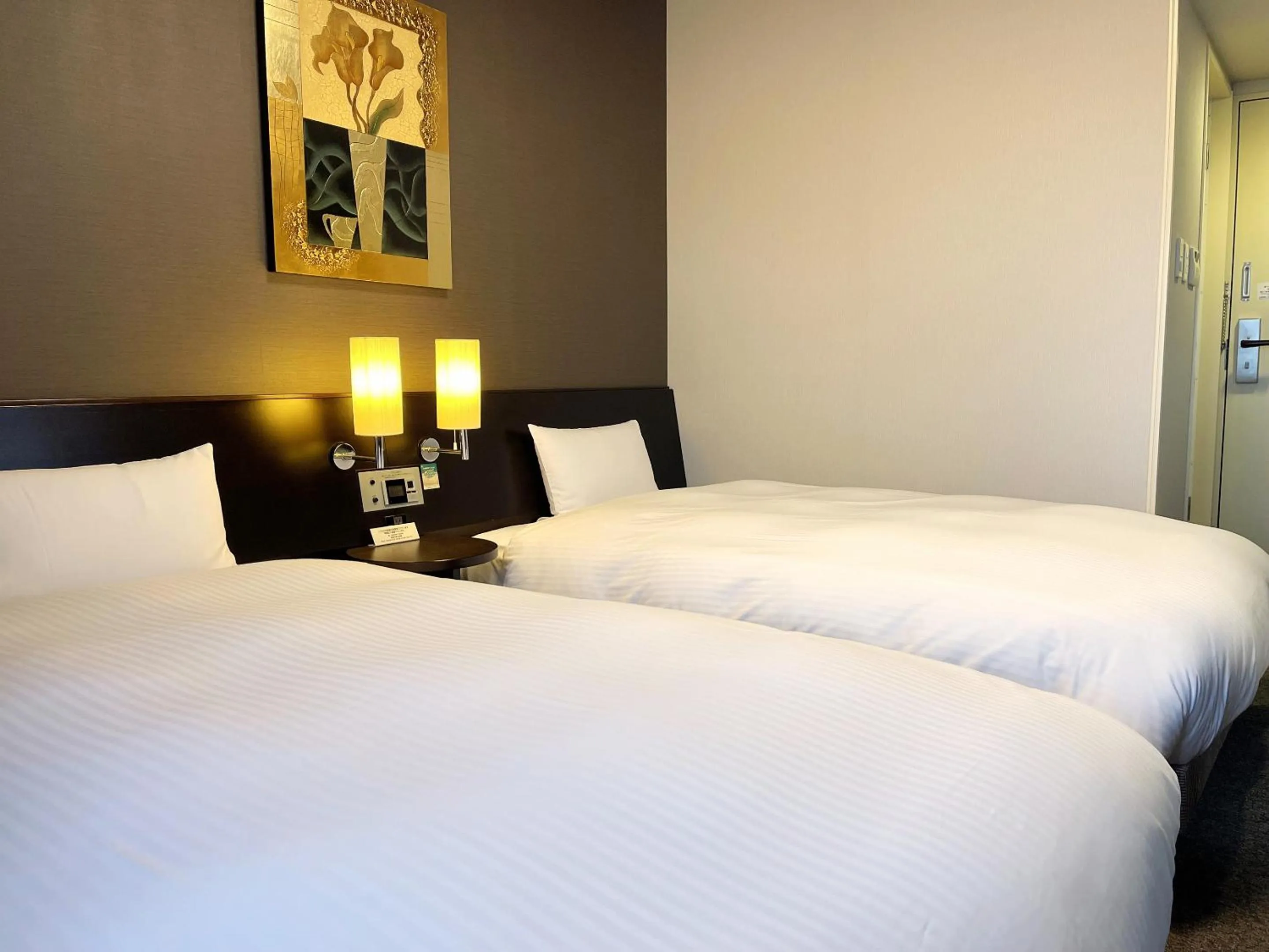 Photo of the whole room, Bed in Hotel Route-Inn Sendaiko Kita Inter