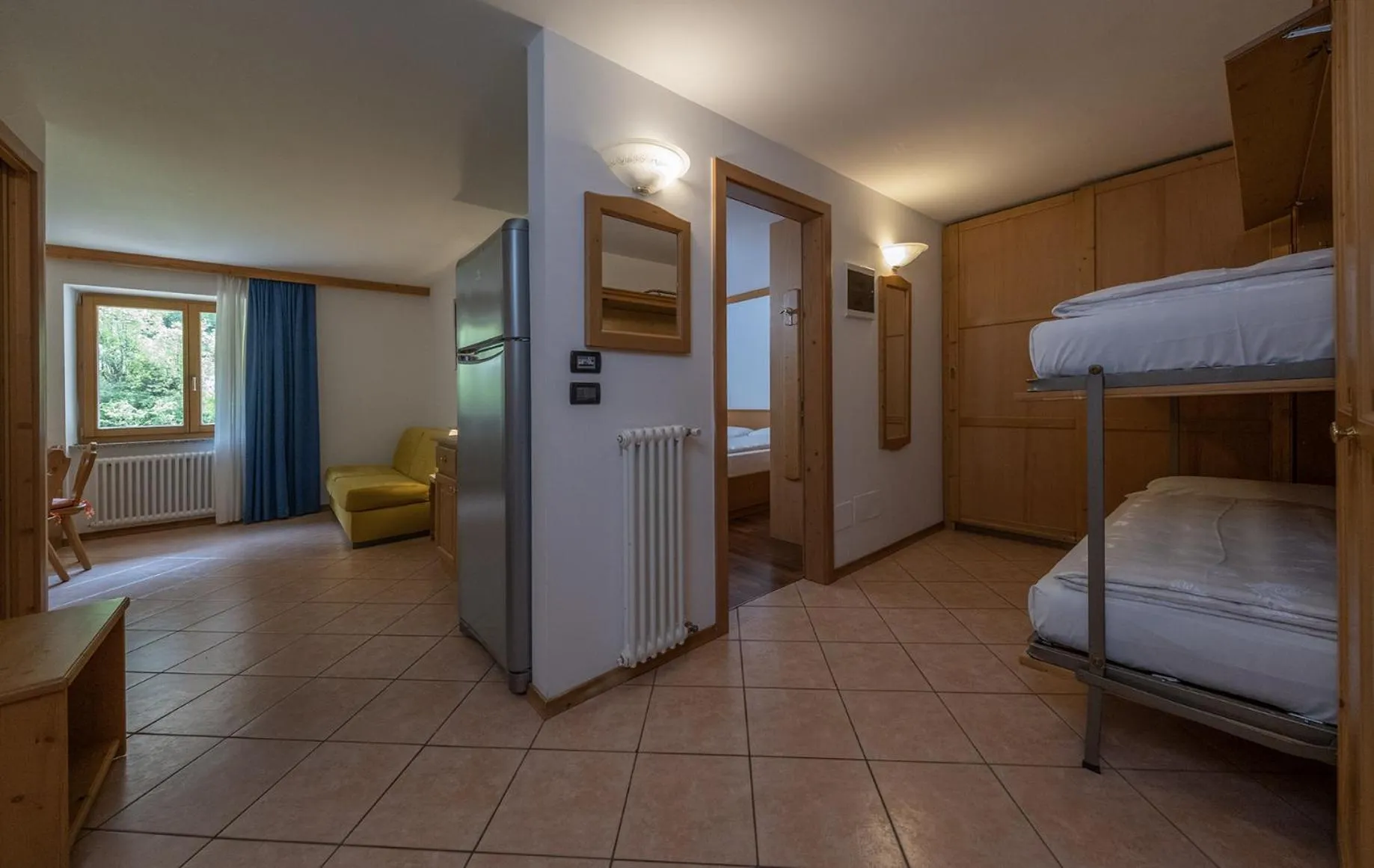 Living room, Bed in Residence Kristall- Fiemme Holidays