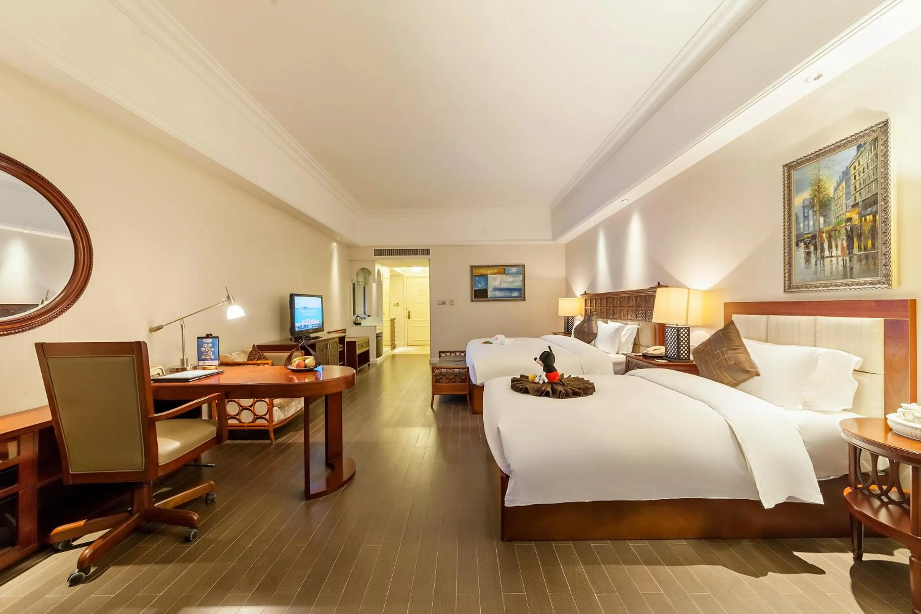 Photo of the whole room, Bed in Xiamen Royal Victoria Hotel