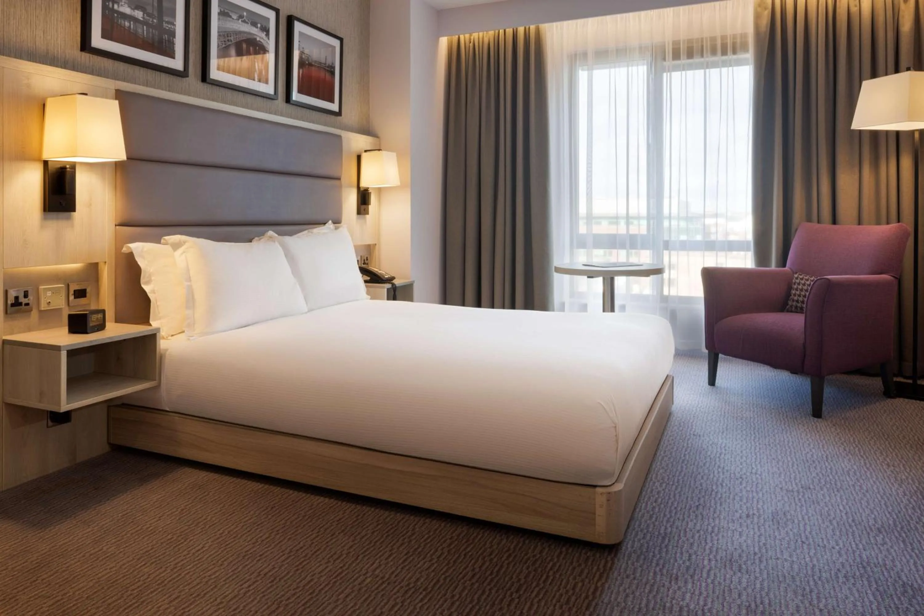 Bed in Hilton Garden Inn Dublin City Centre