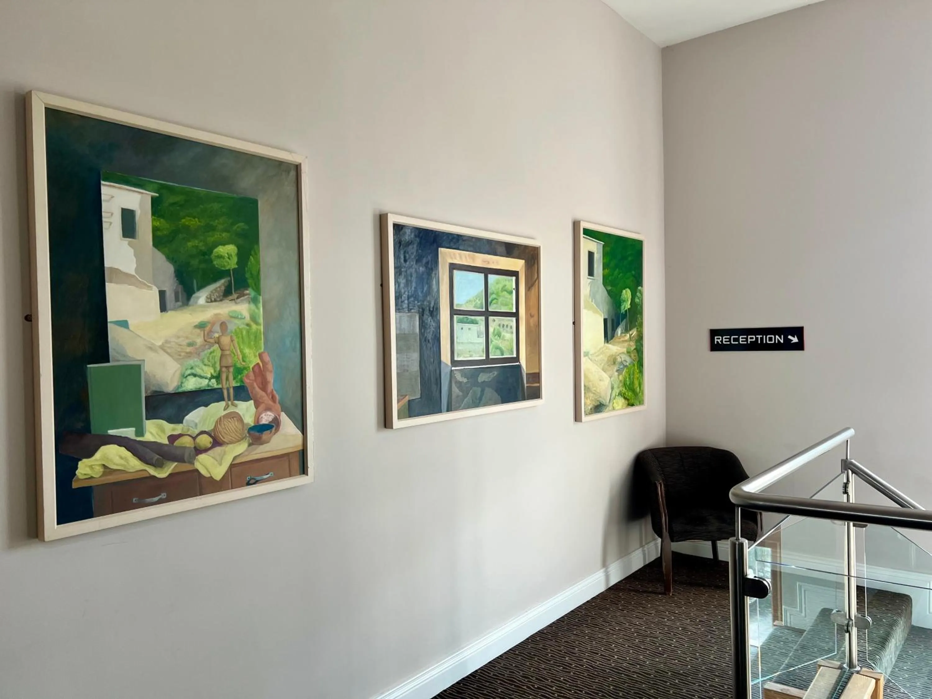 Restaurant/places to eat in The Coach House Hotel