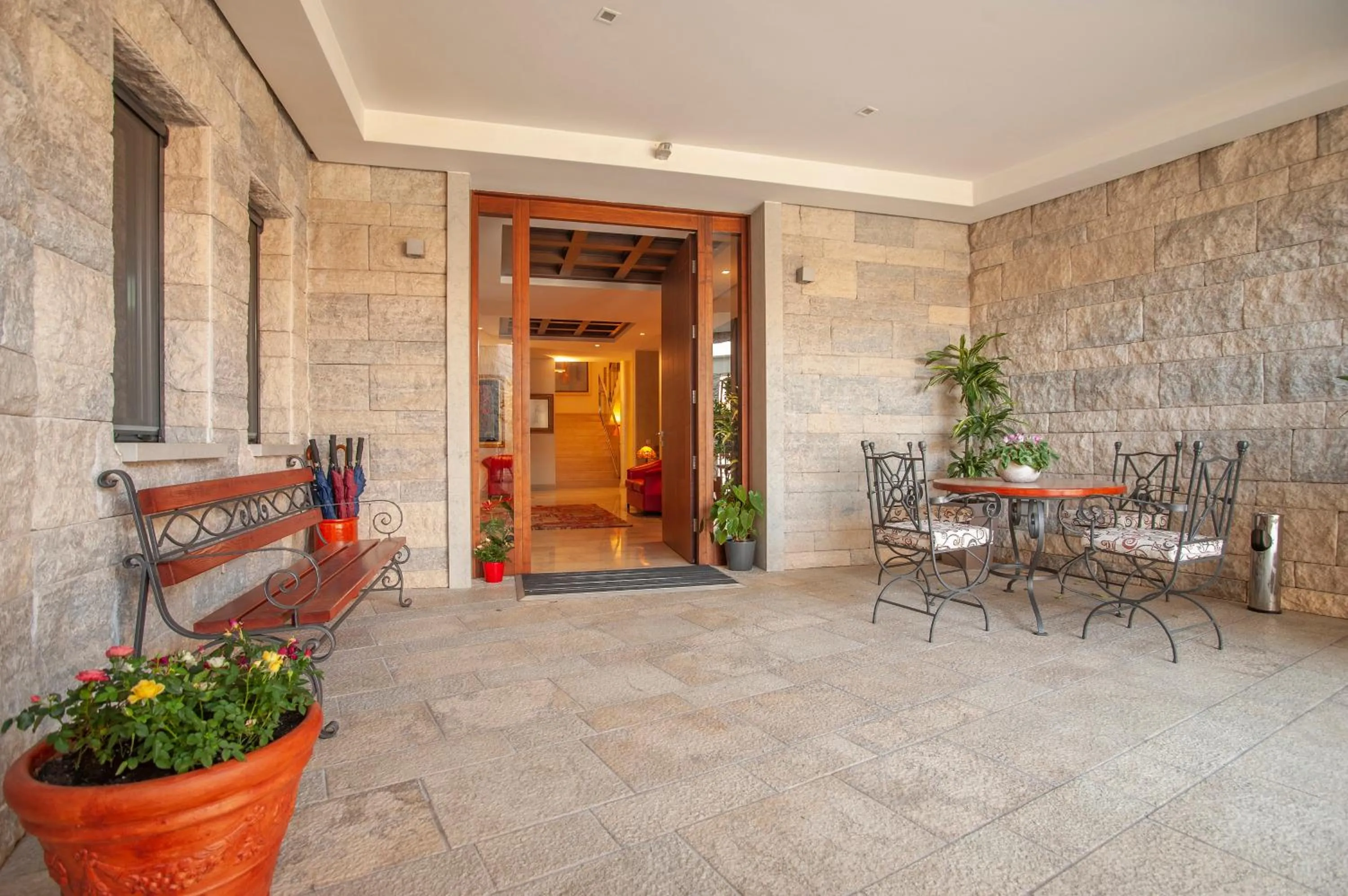 Alexandar Montenegro Luxury Suites & Spa