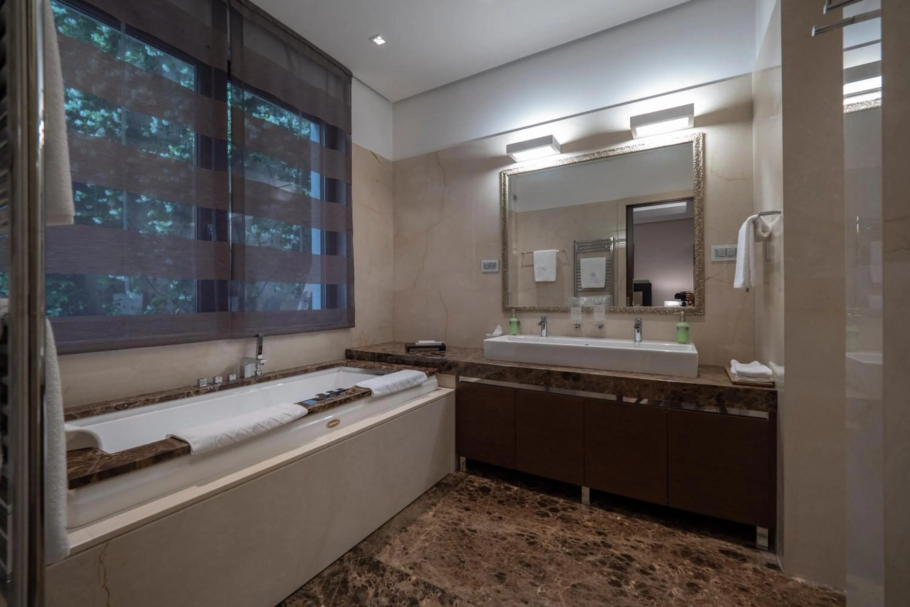 Alexandar Montenegro Luxury Suites & Spa