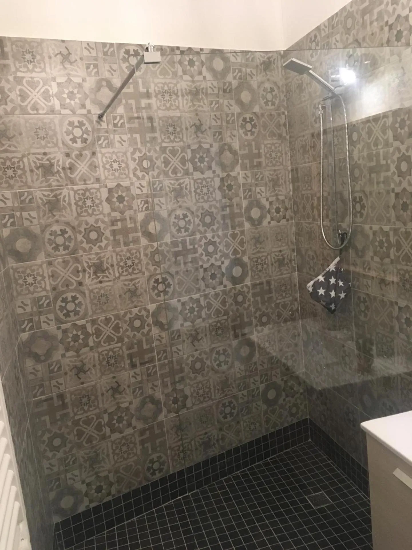 Shower in B&B Juighissa Leonora