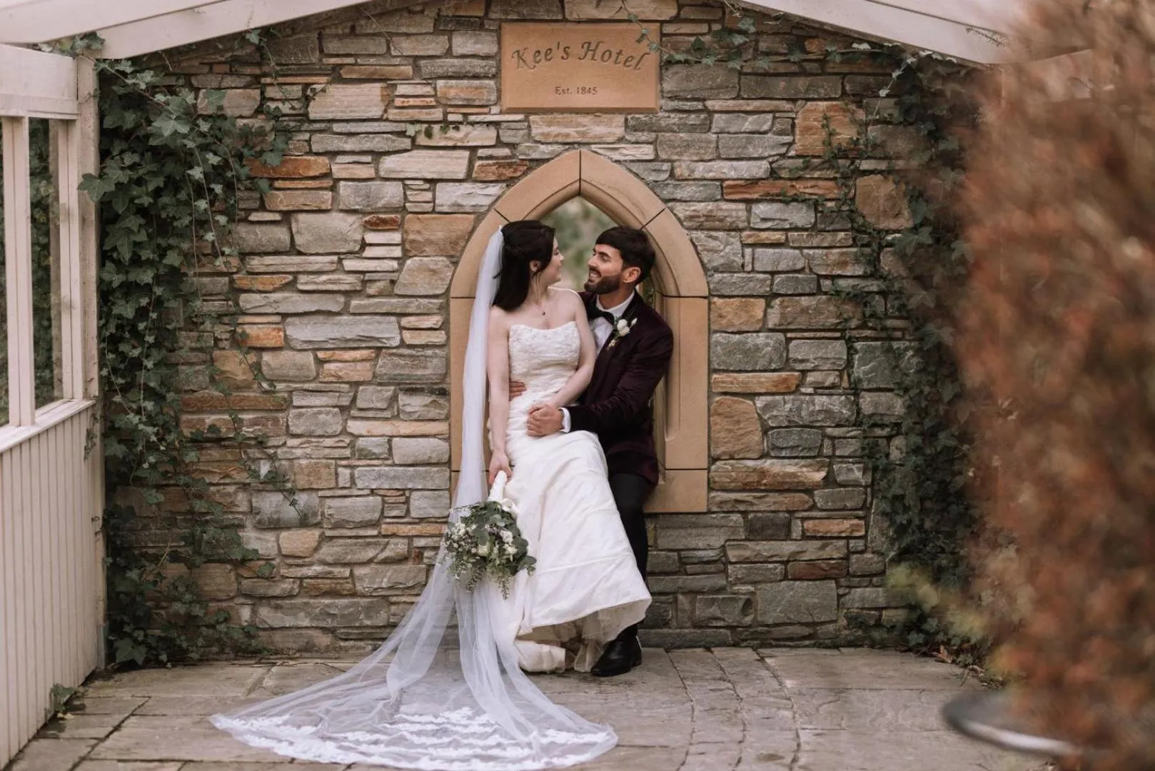 Patio in Kee's Hotel