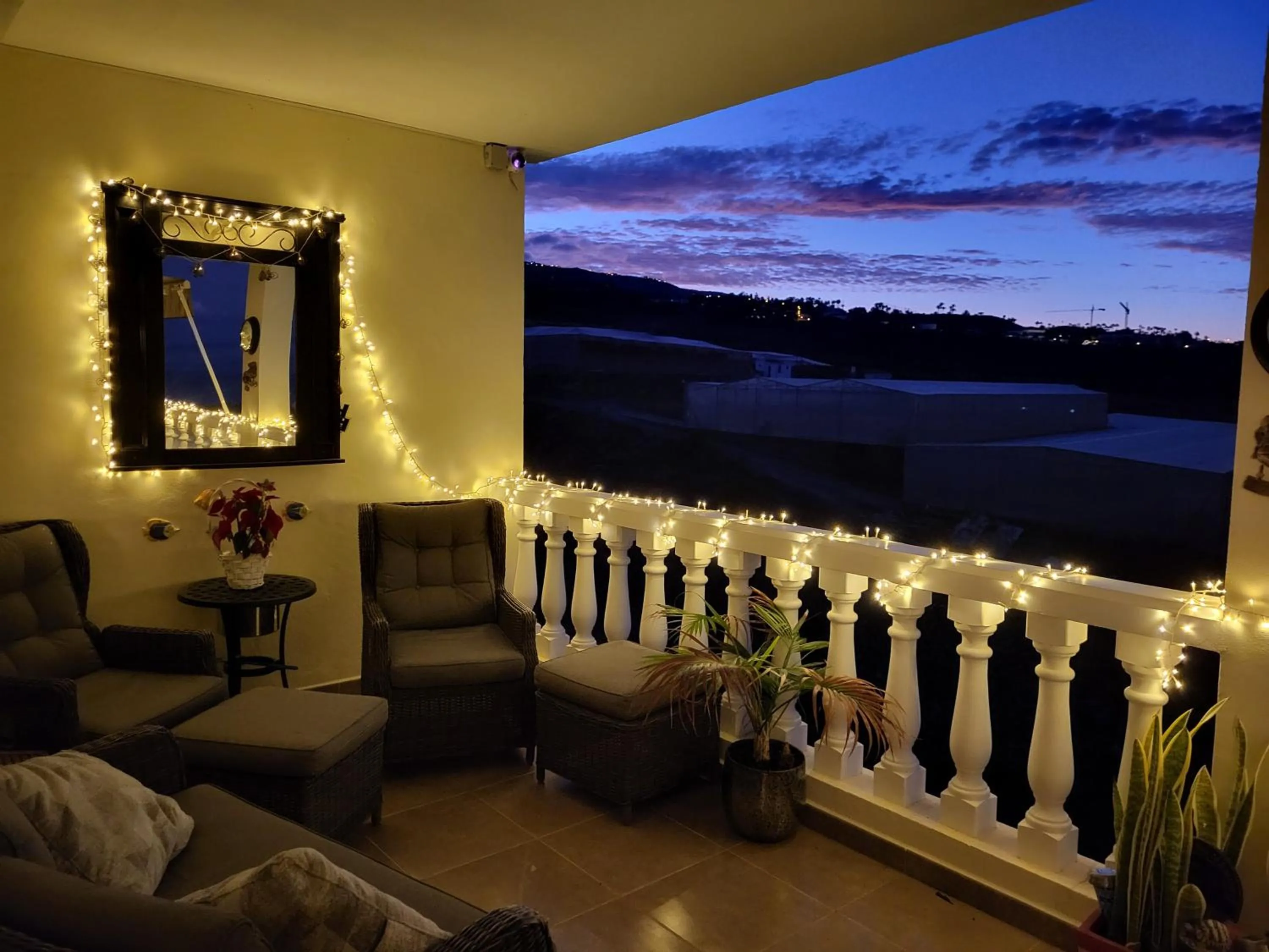 Property building in Casa Mariposa