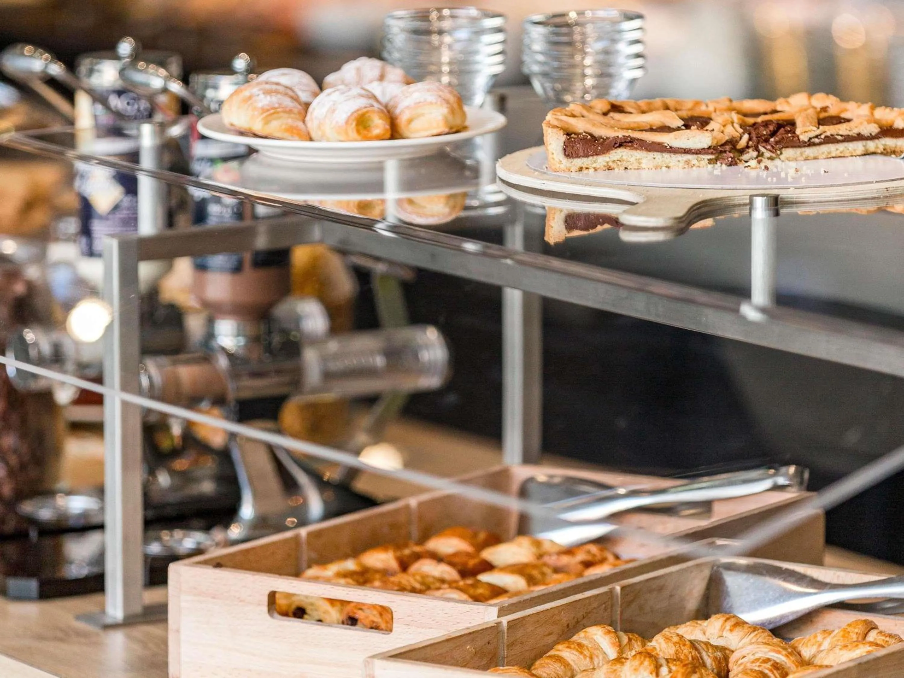 Breakfast in Ibis Lugano Paradiso
