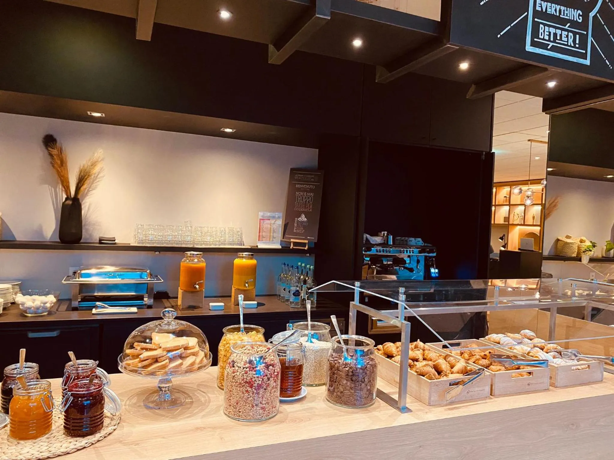 Buffet breakfast in Ibis Lugano Paradiso