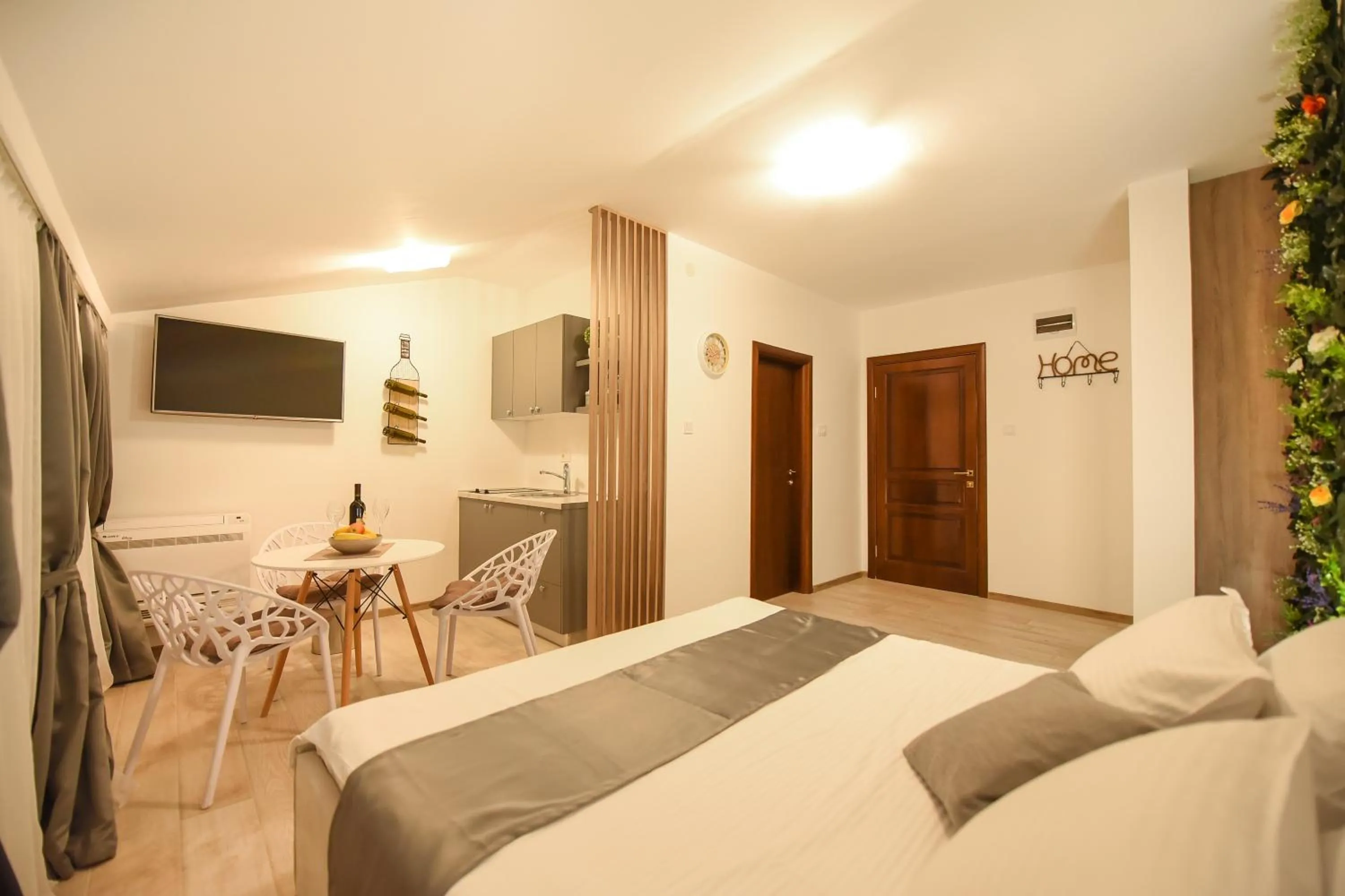 Photo of the whole room, Bed in Korzo apartmani