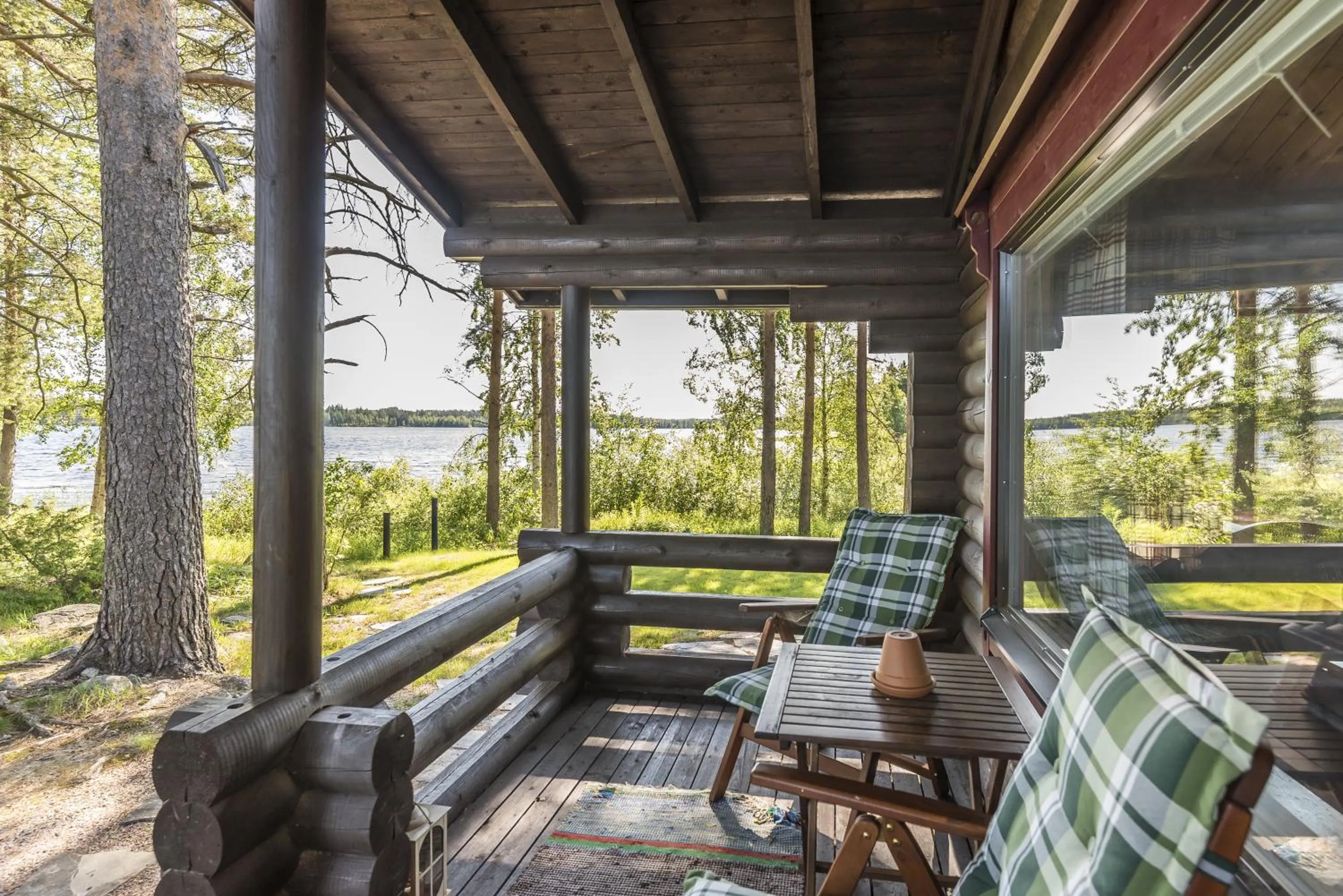 Lake view in Hyvölän Talo