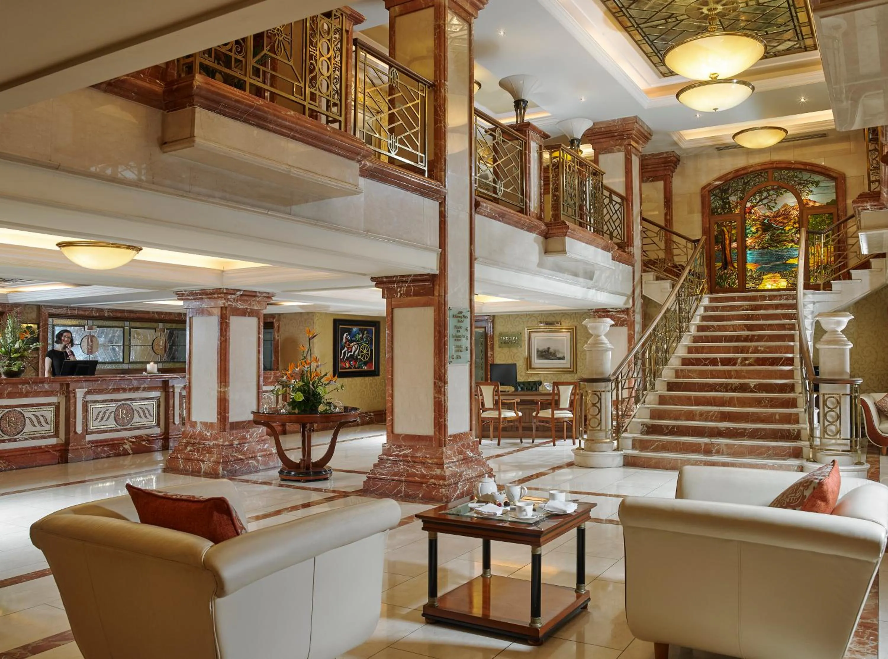 Lobby or reception in Killarney Plaza Hotel & Spa