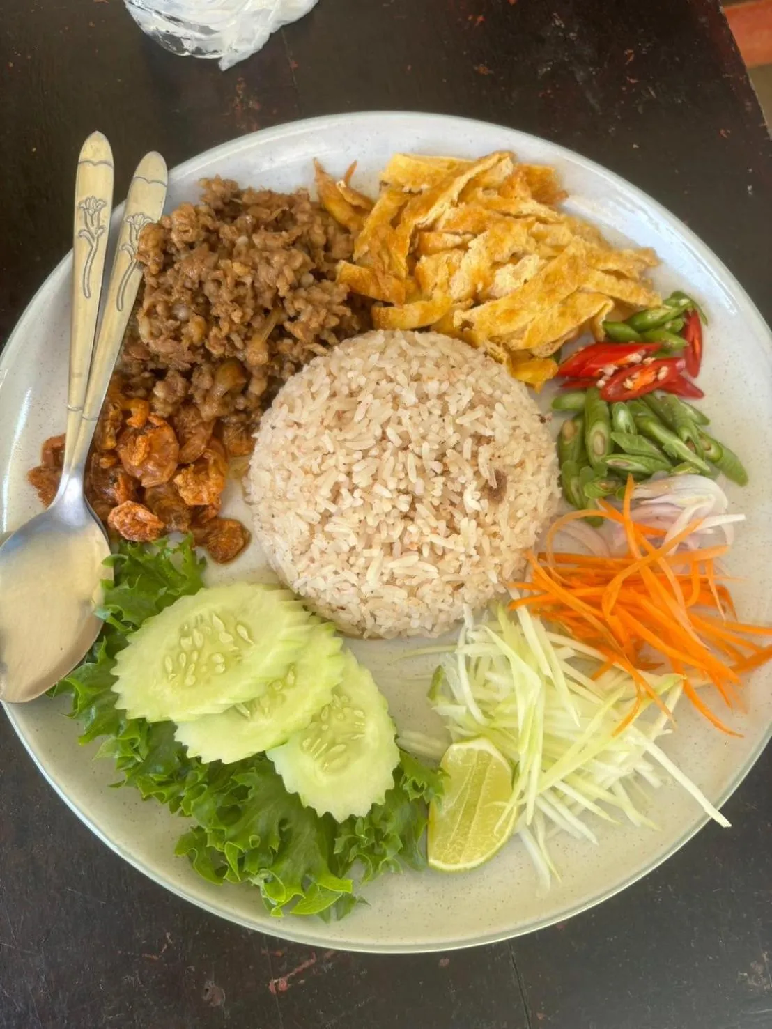 Restaurant/places to eat in Rin Bay View Resort