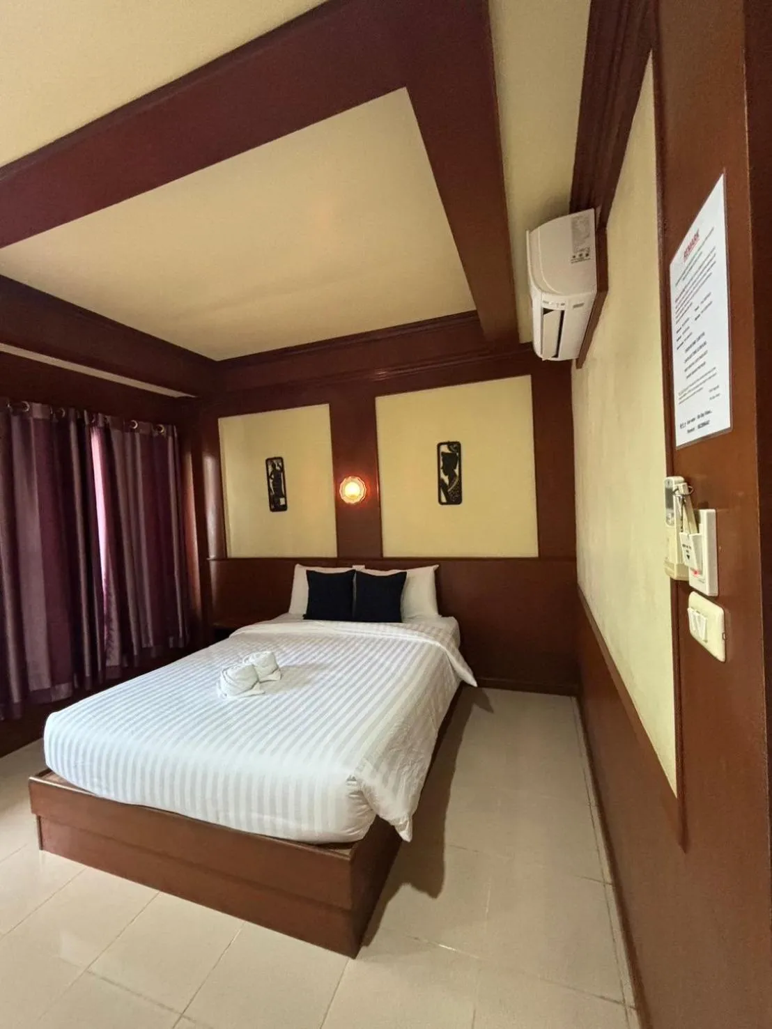 Bed in Rin Bay View Resort