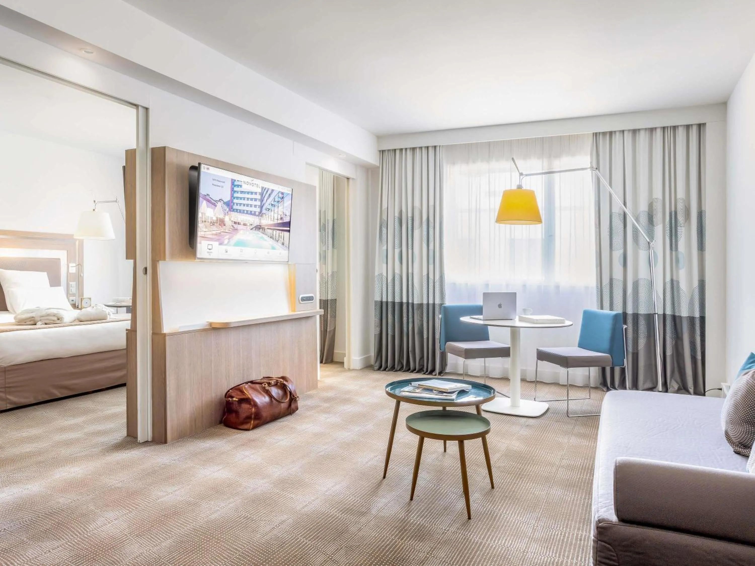 Bedroom, Bed in Novotel Lugano Paradiso