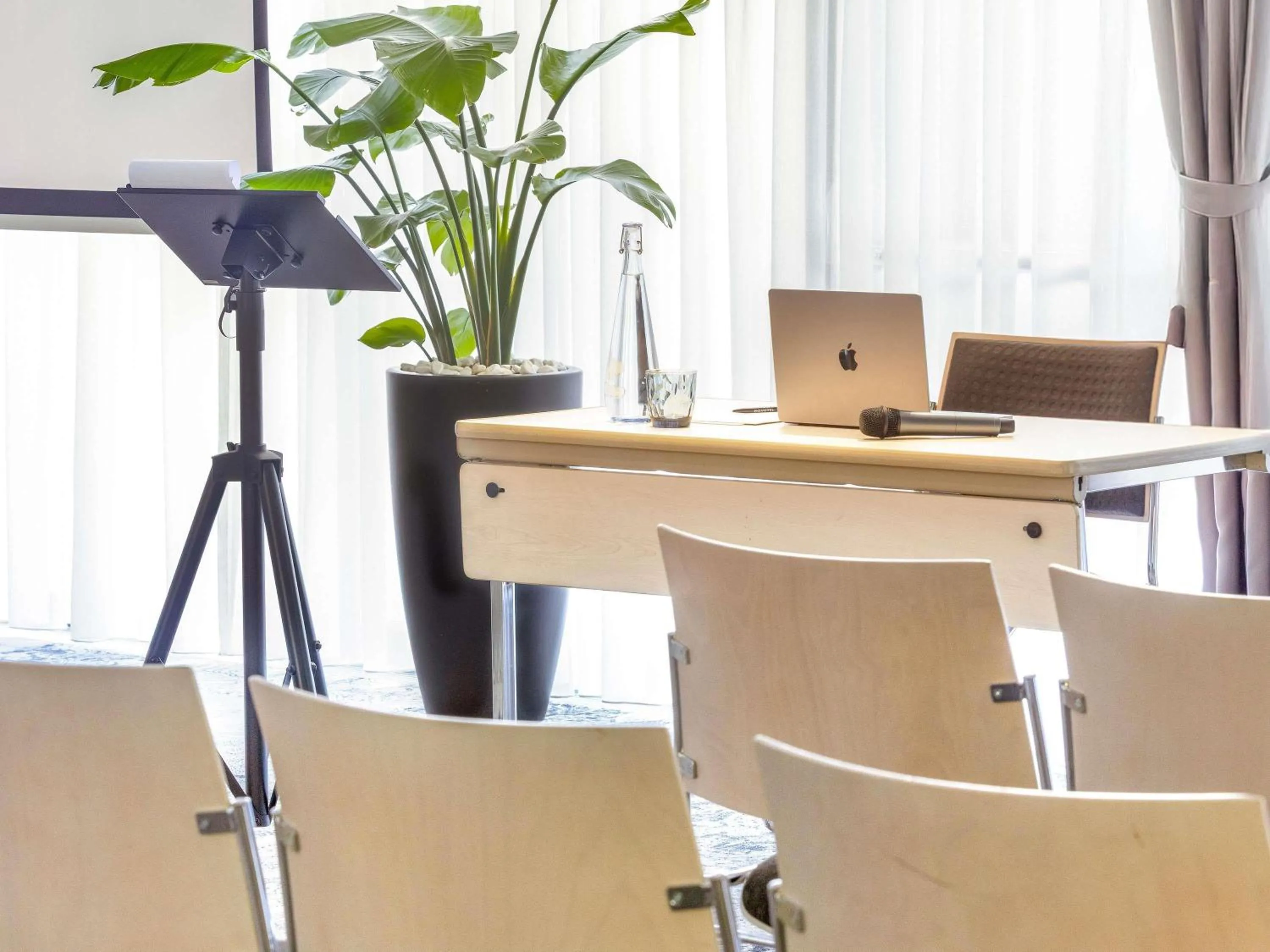 Meeting/conference room in Novotel Lugano Paradiso