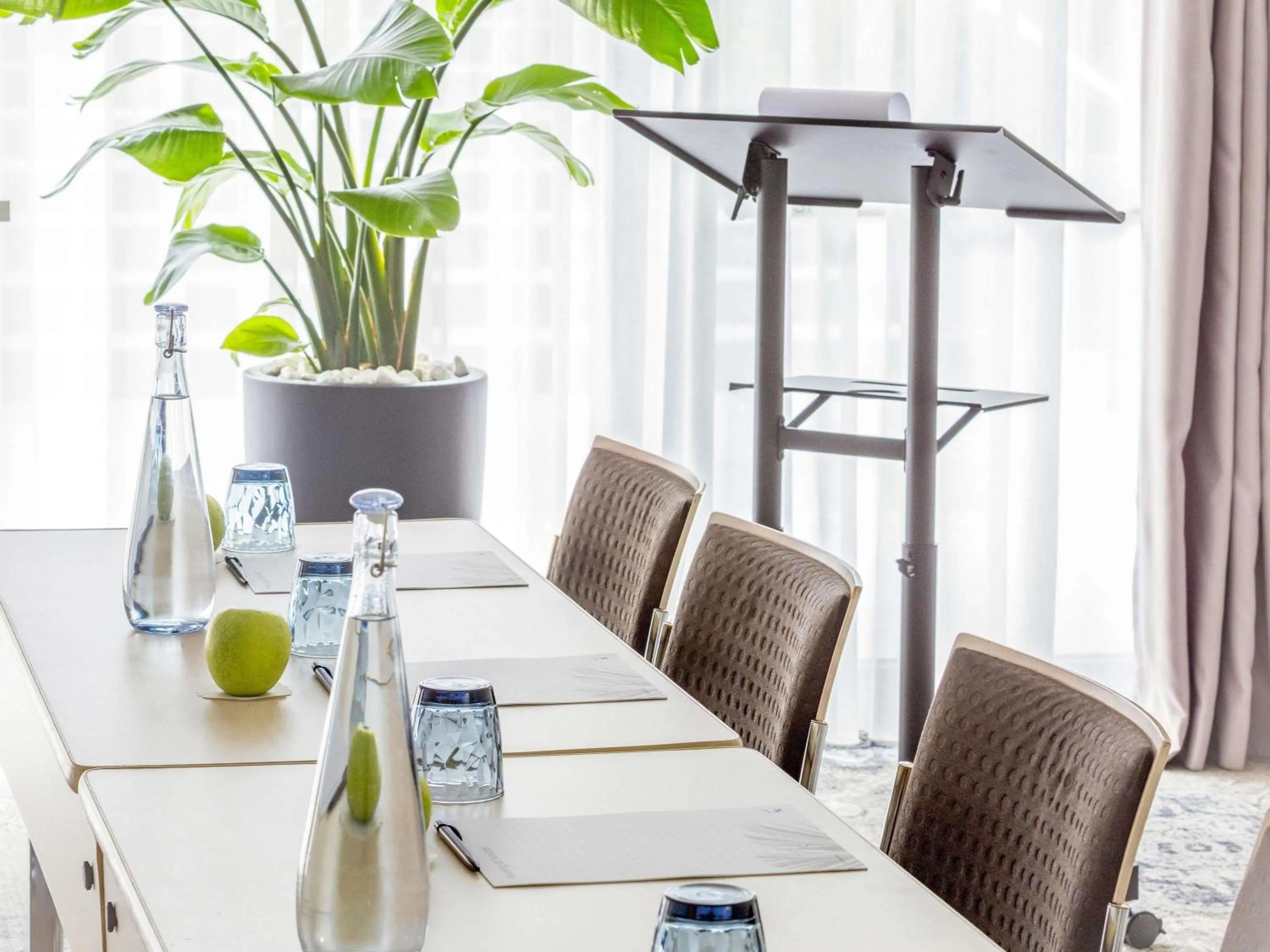 Meeting/conference room in Novotel Lugano Paradiso