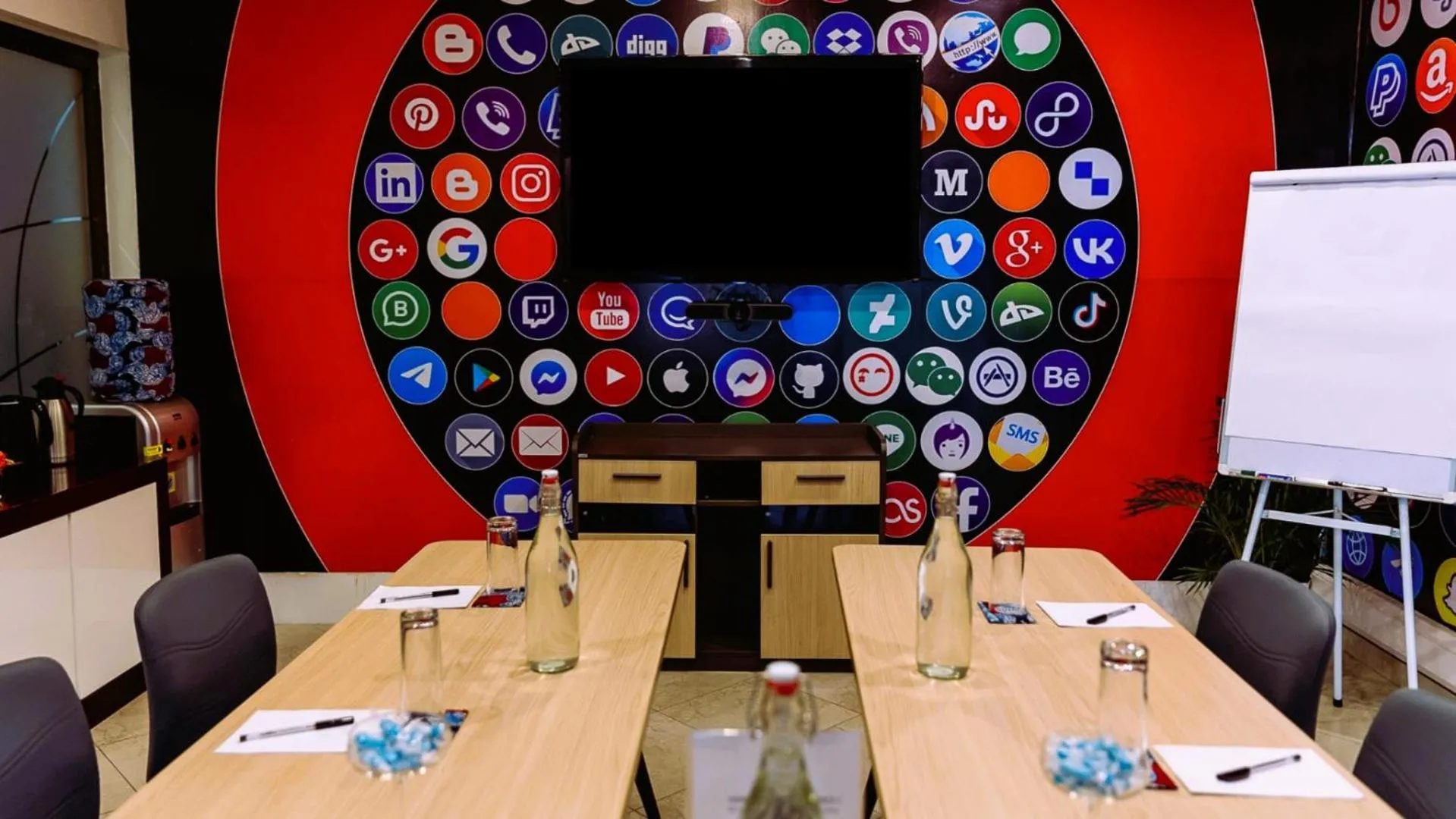 Meeting/conference room in Peninsula Hotel Dar Es Salaam