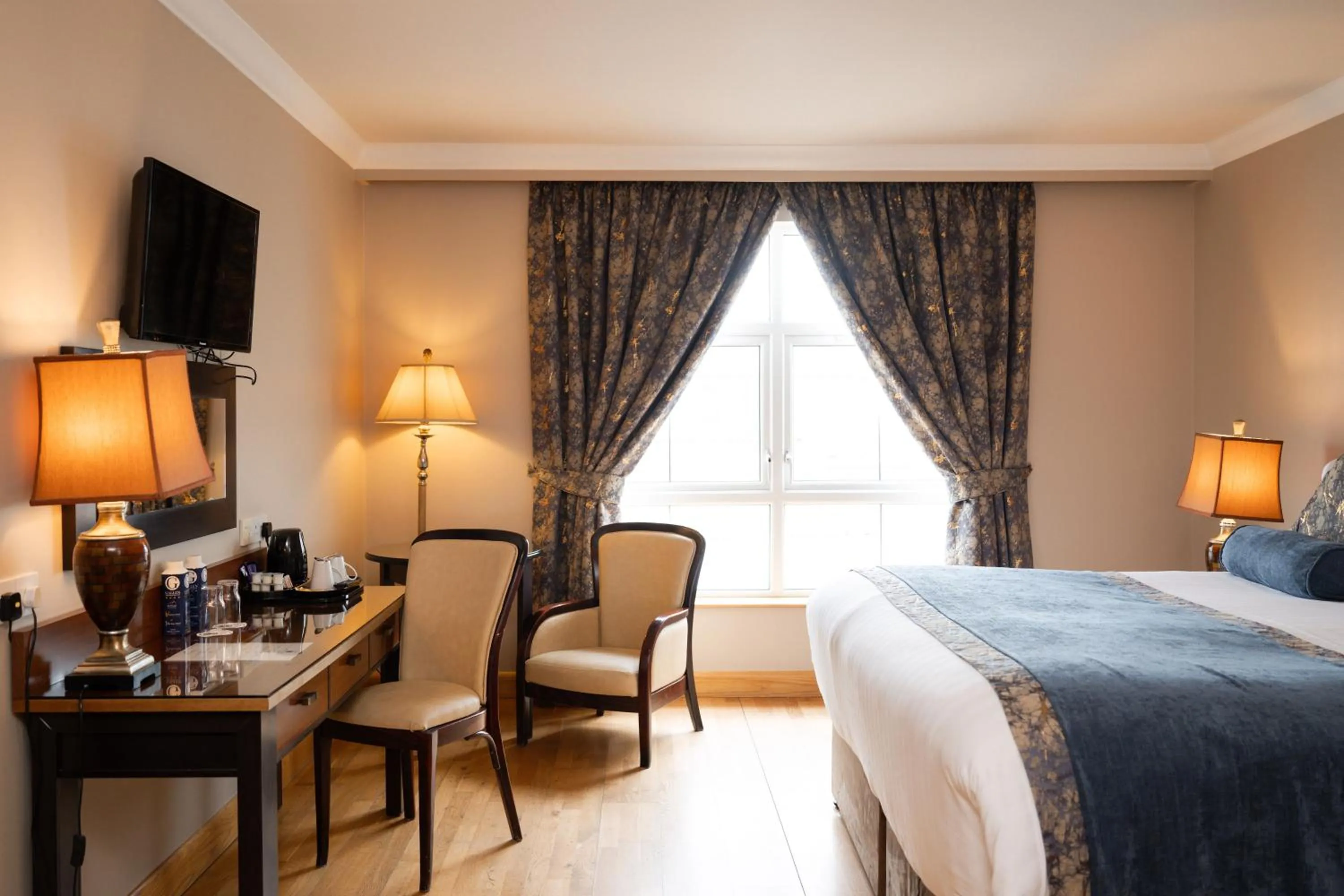 Bed in The Villa Rose Hotel & V-Spa