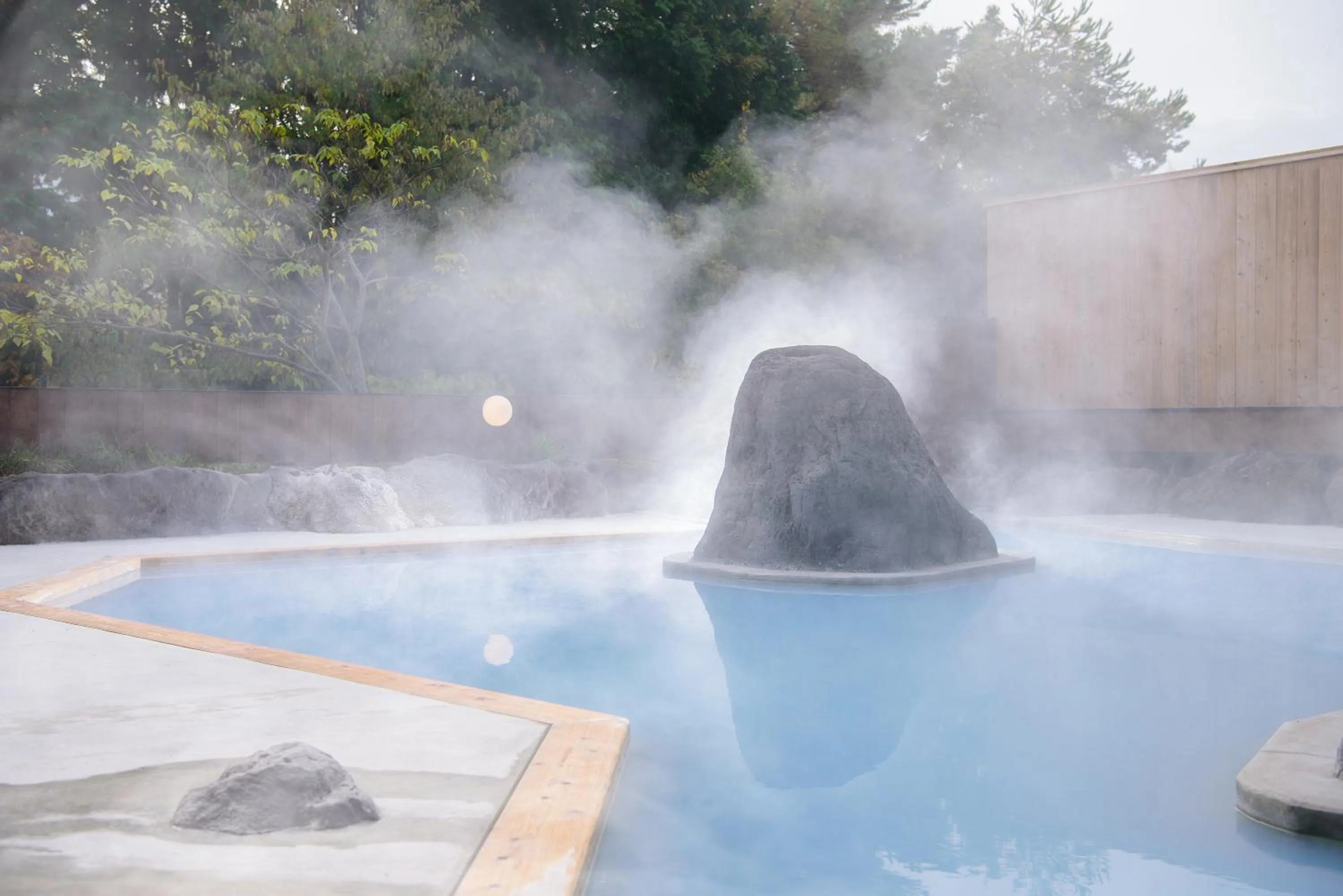 Hot Spring Bath in Yufuin Onsen Tsukanoma