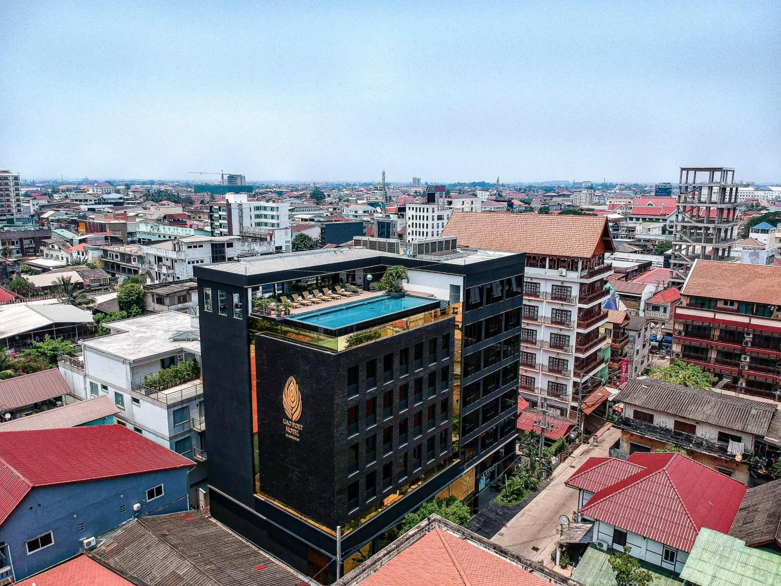 Property building in Lao Poet Hotel