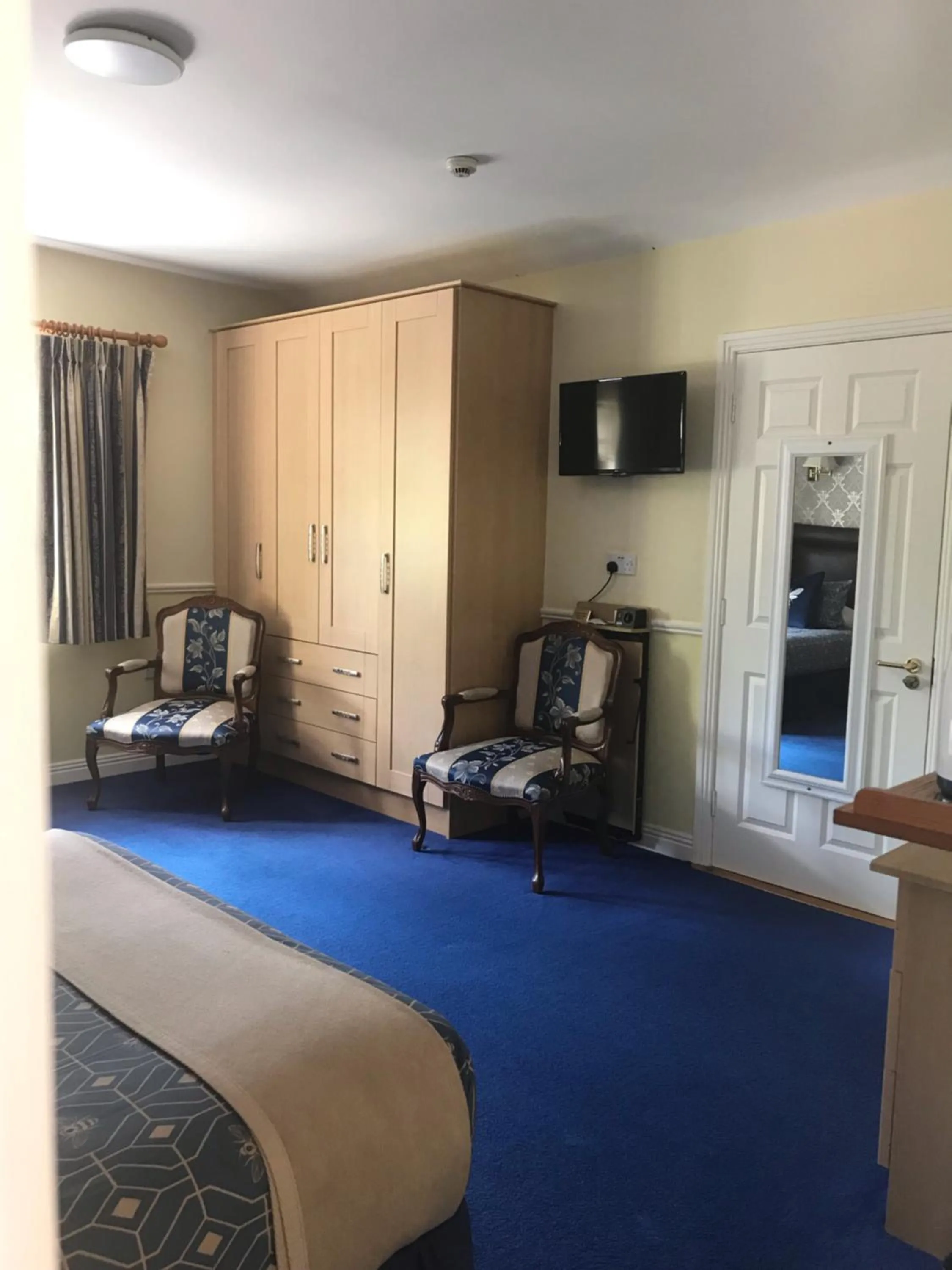 Bedroom, Bed in Avlon House Bed and Breakfast