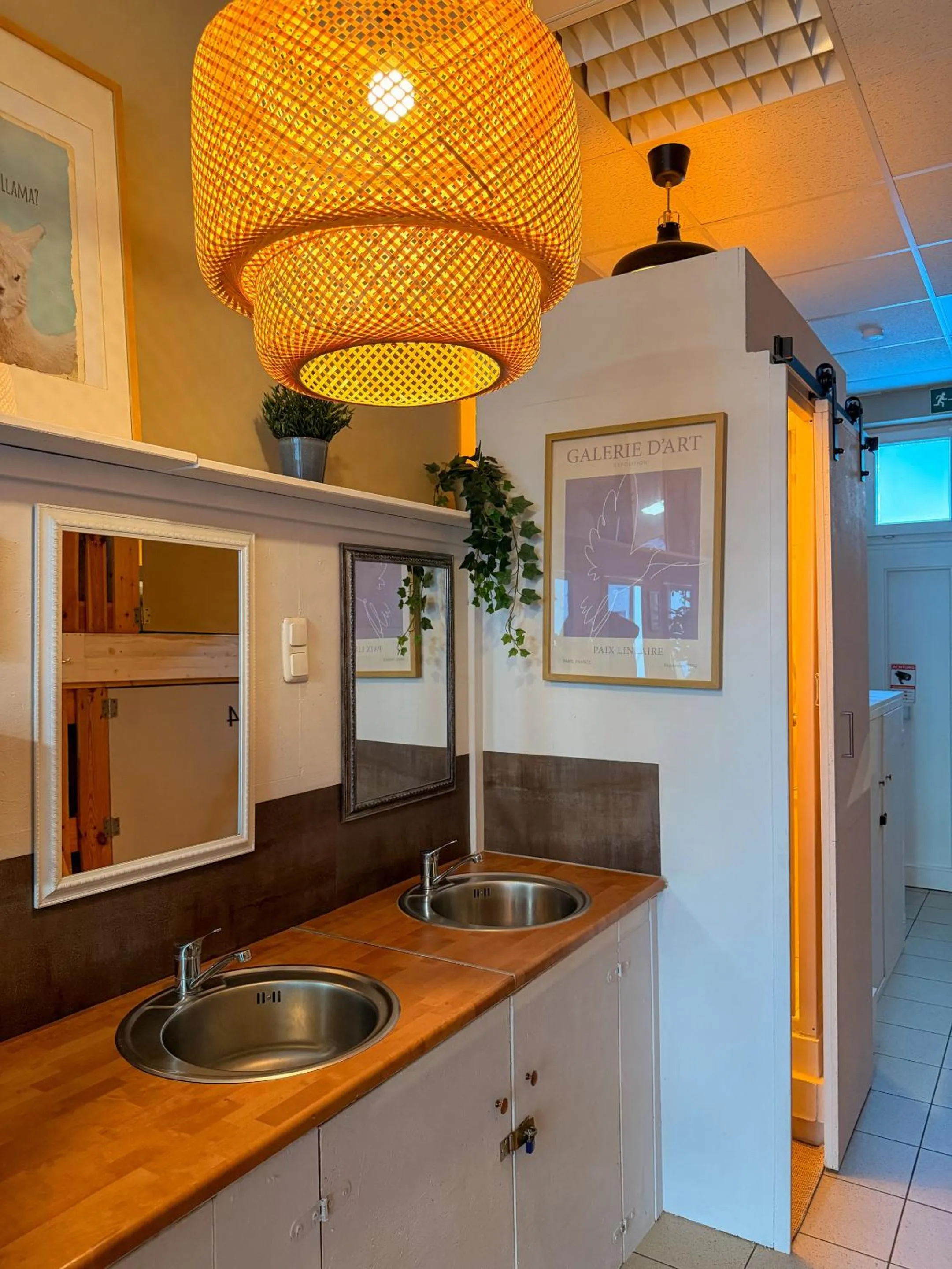 Other in Urban Capsule