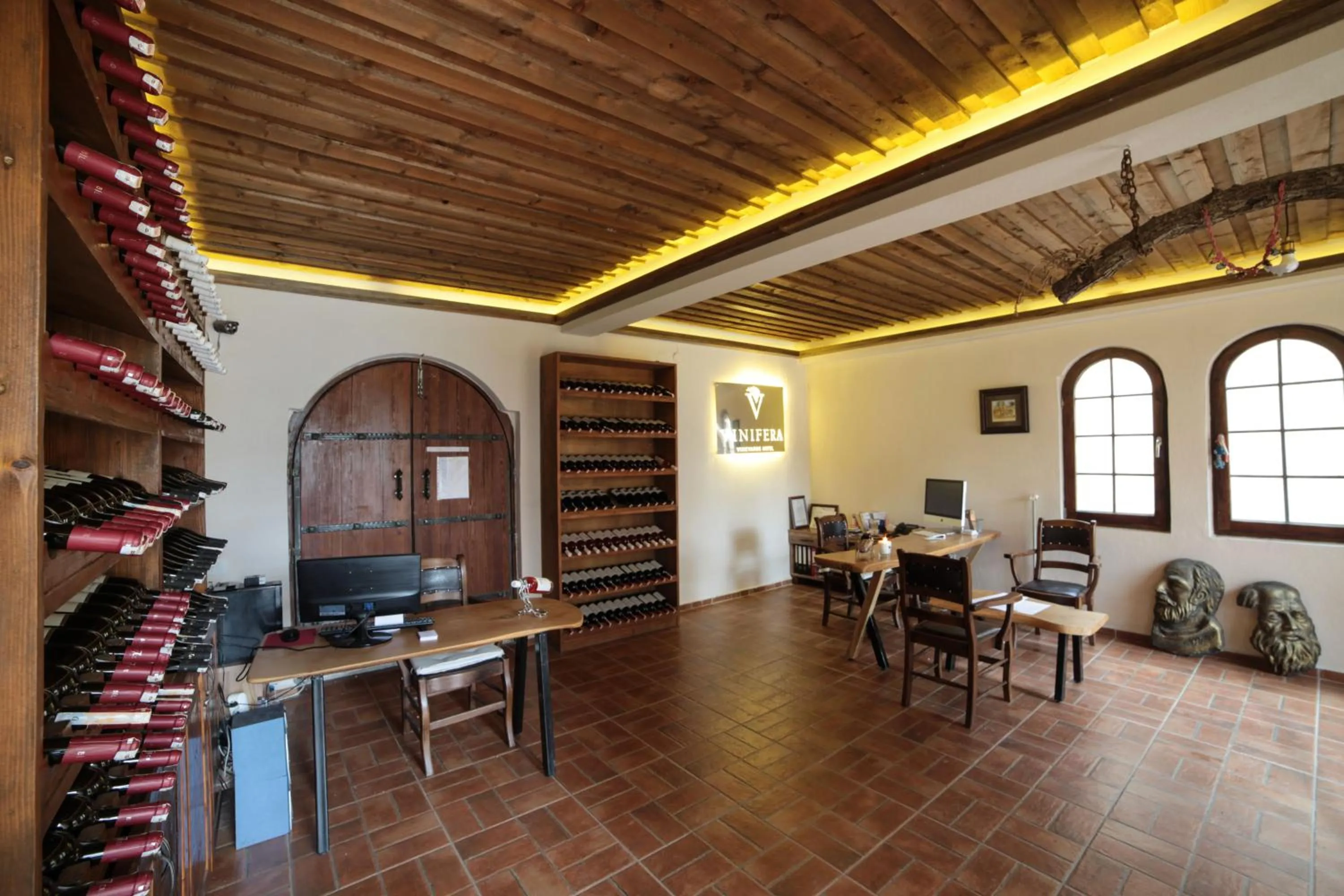 Lobby or reception in VINIFERA VINEYARDS HOTEL