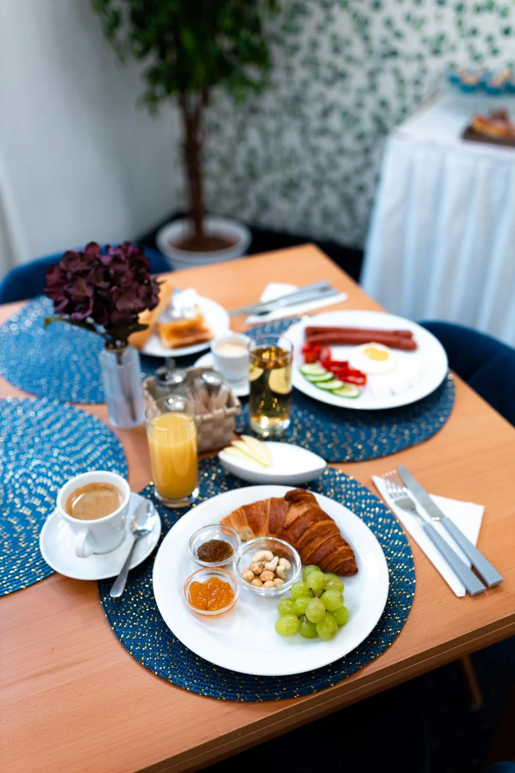 Breakfast in Hotel Apollon