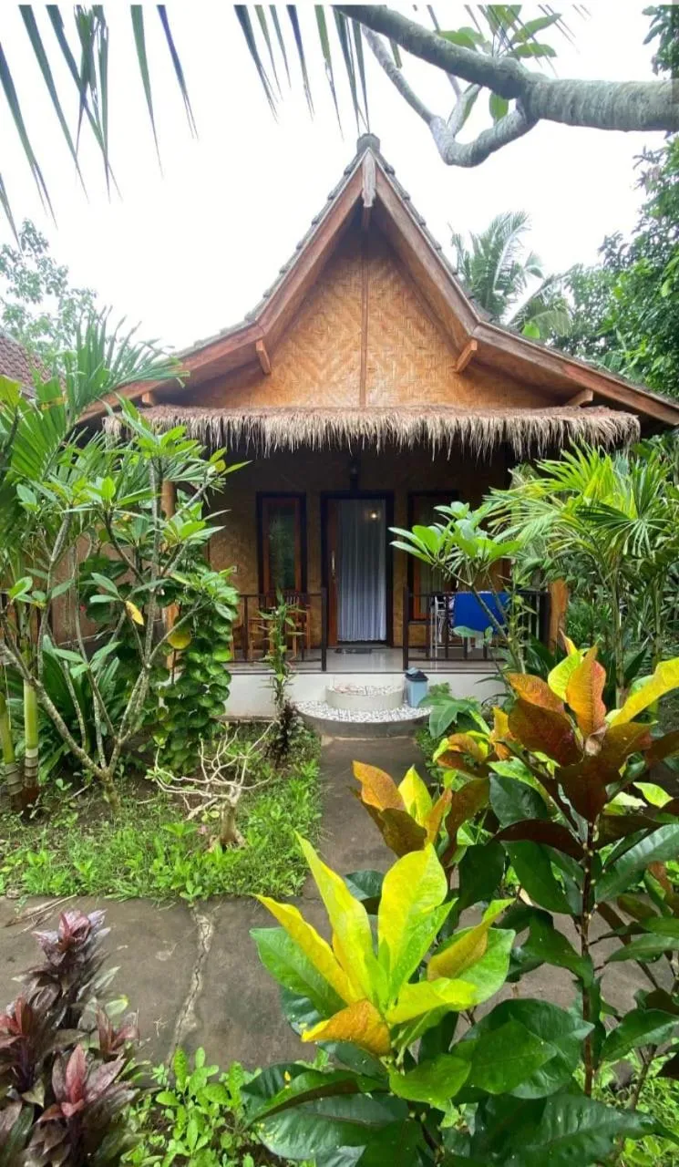 Property building in Kubu Artha Bungalow Nusa Penida